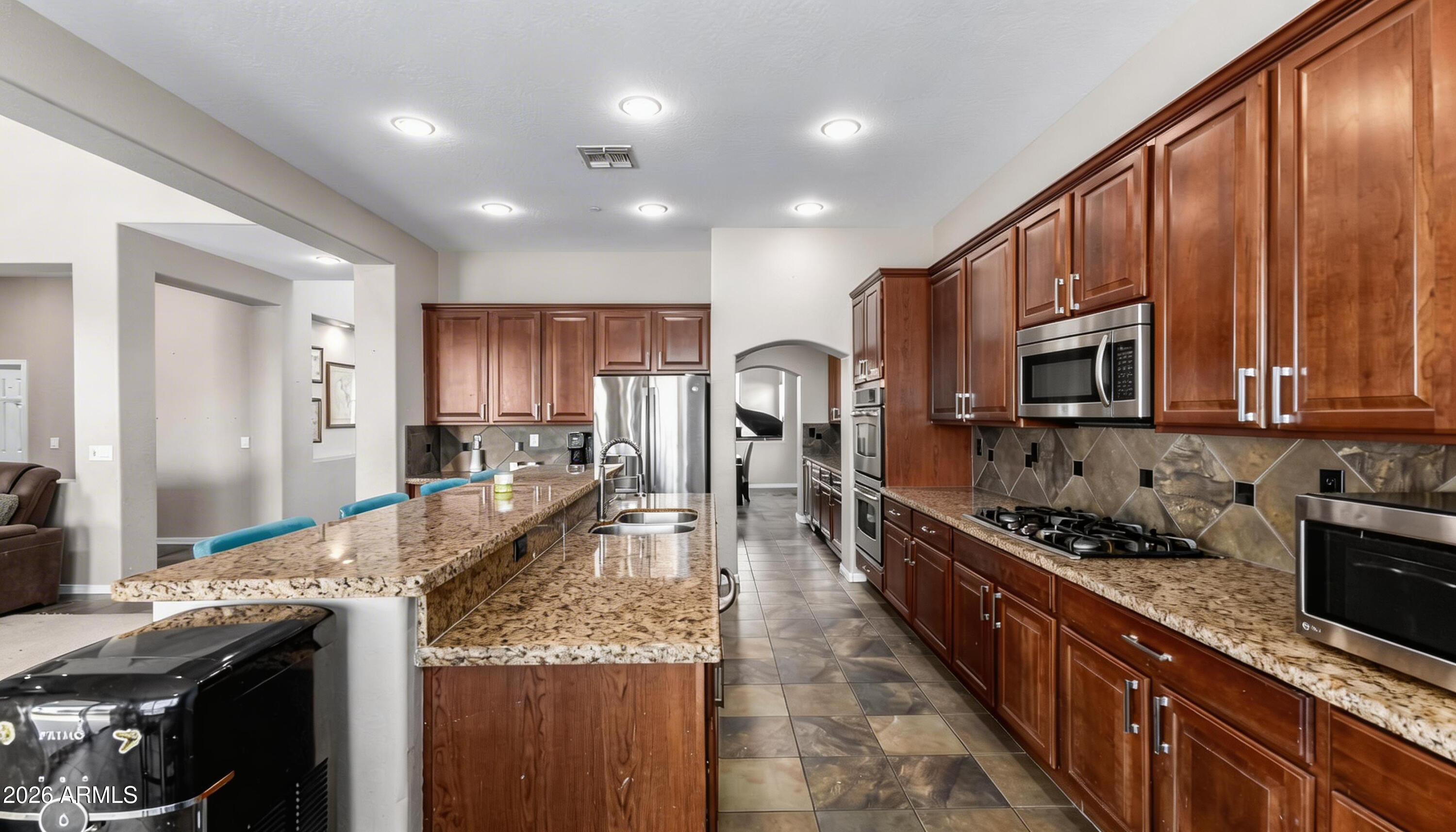 ANTHEM UNIT 81B - Residential