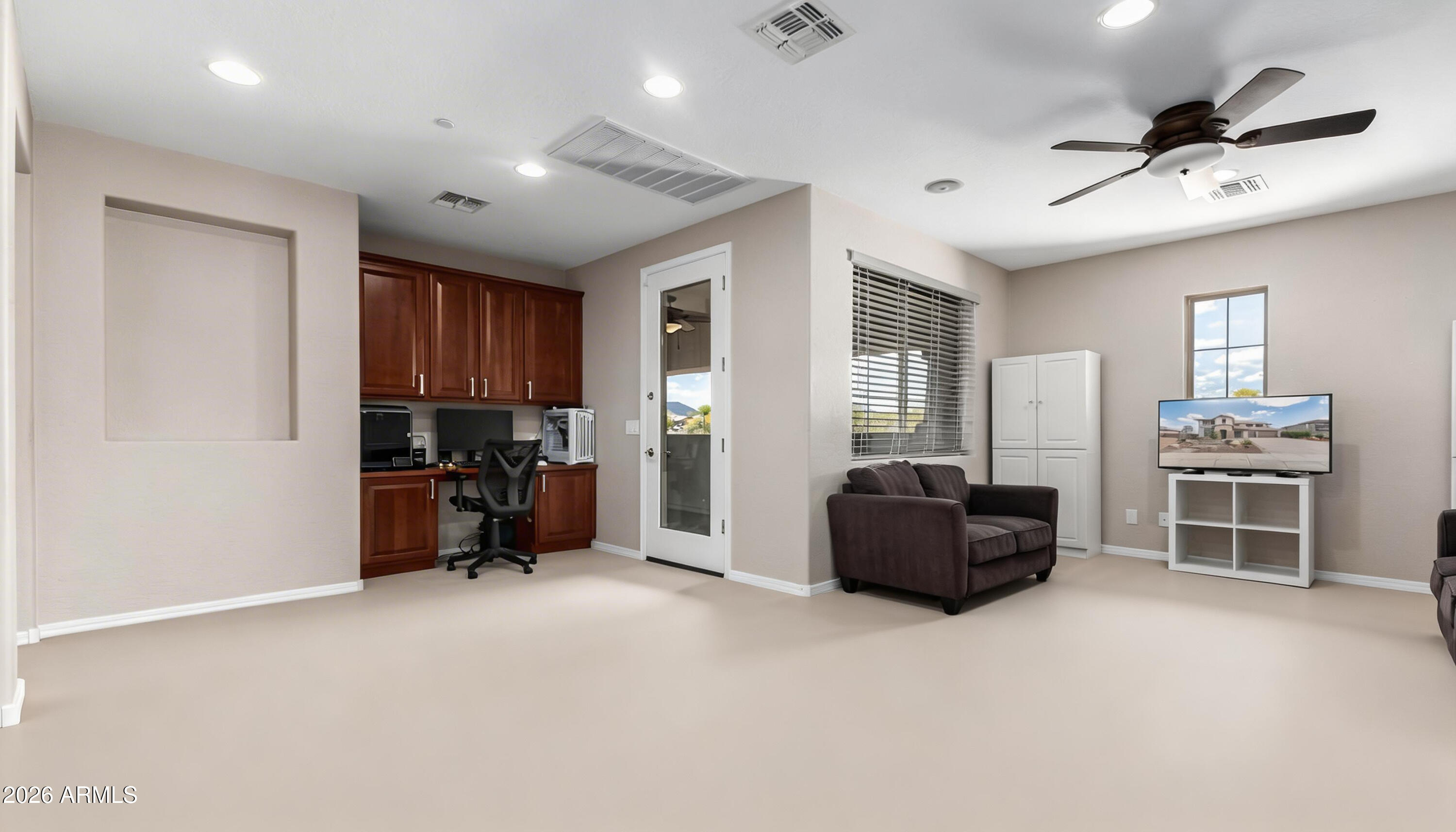 ANTHEM UNIT 81B - Residential