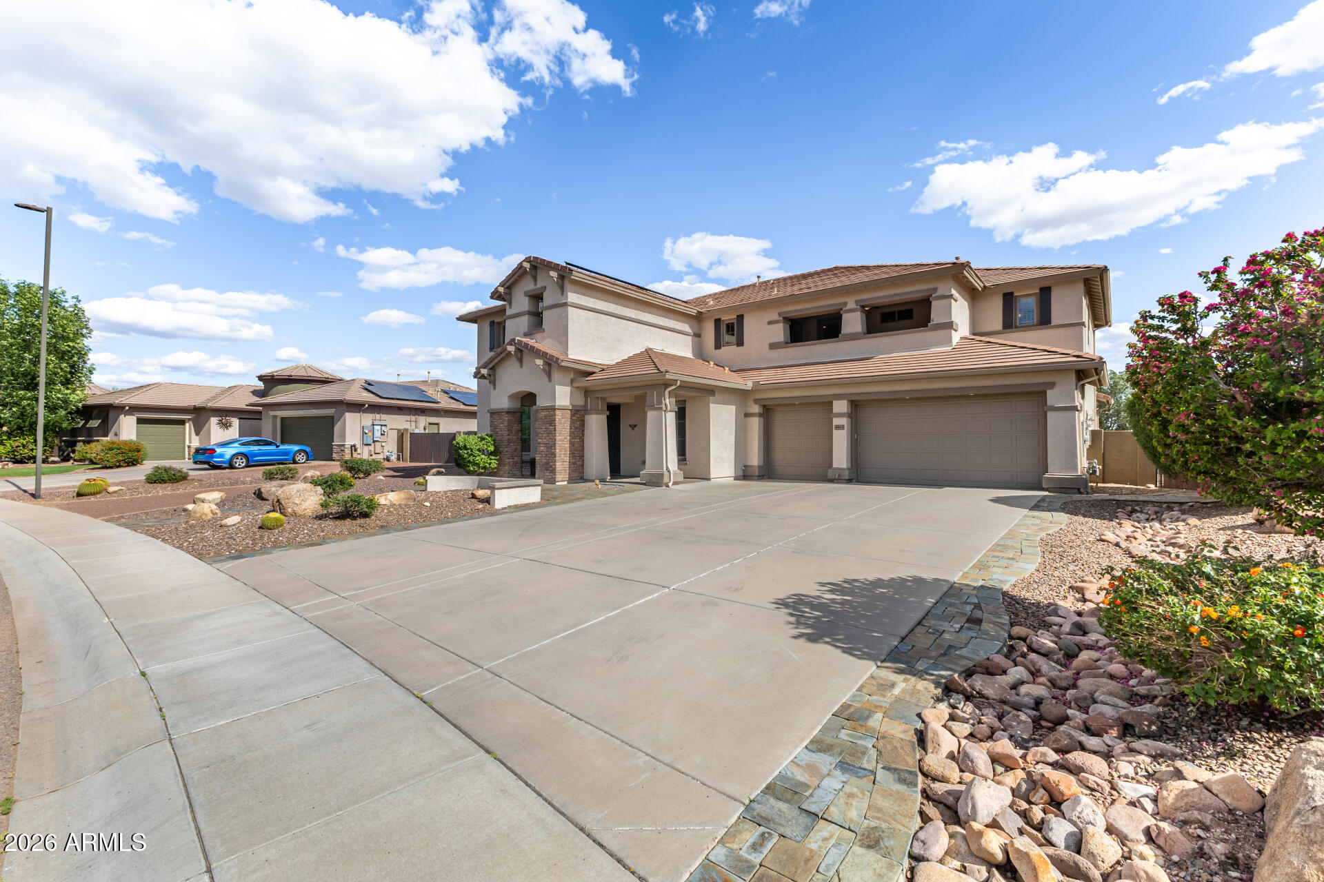 ANTHEM UNIT 81B - Residential