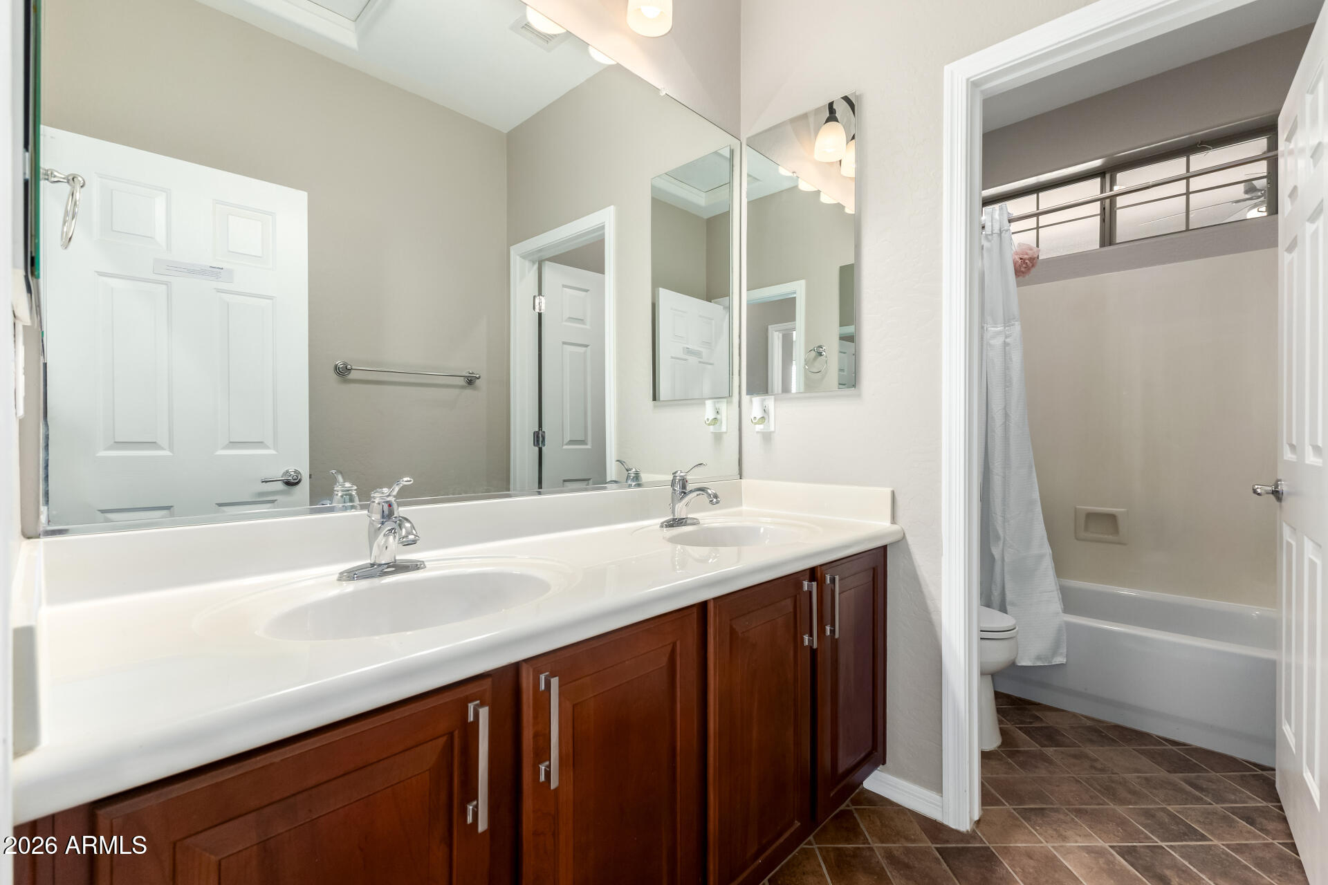 ANTHEM UNIT 81B - Residential