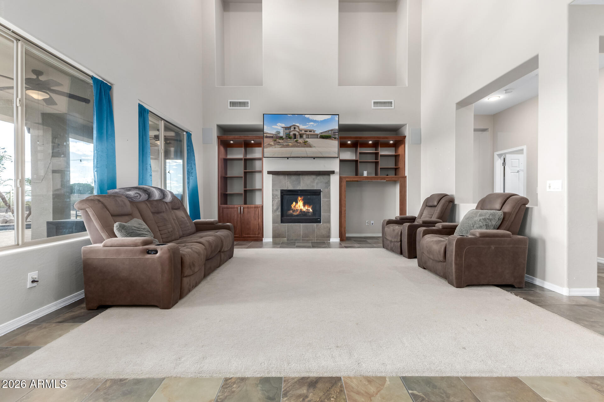ANTHEM UNIT 81B - Residential