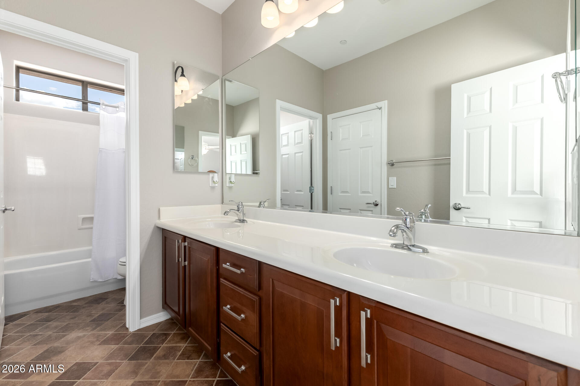 ANTHEM UNIT 81B - Residential