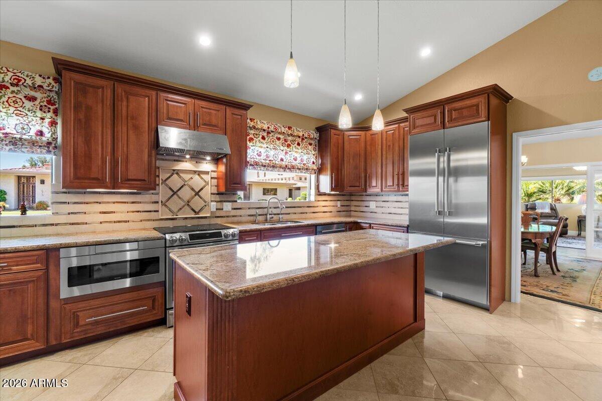 SANDPIPER SCOTTSDALE 4 - Residential