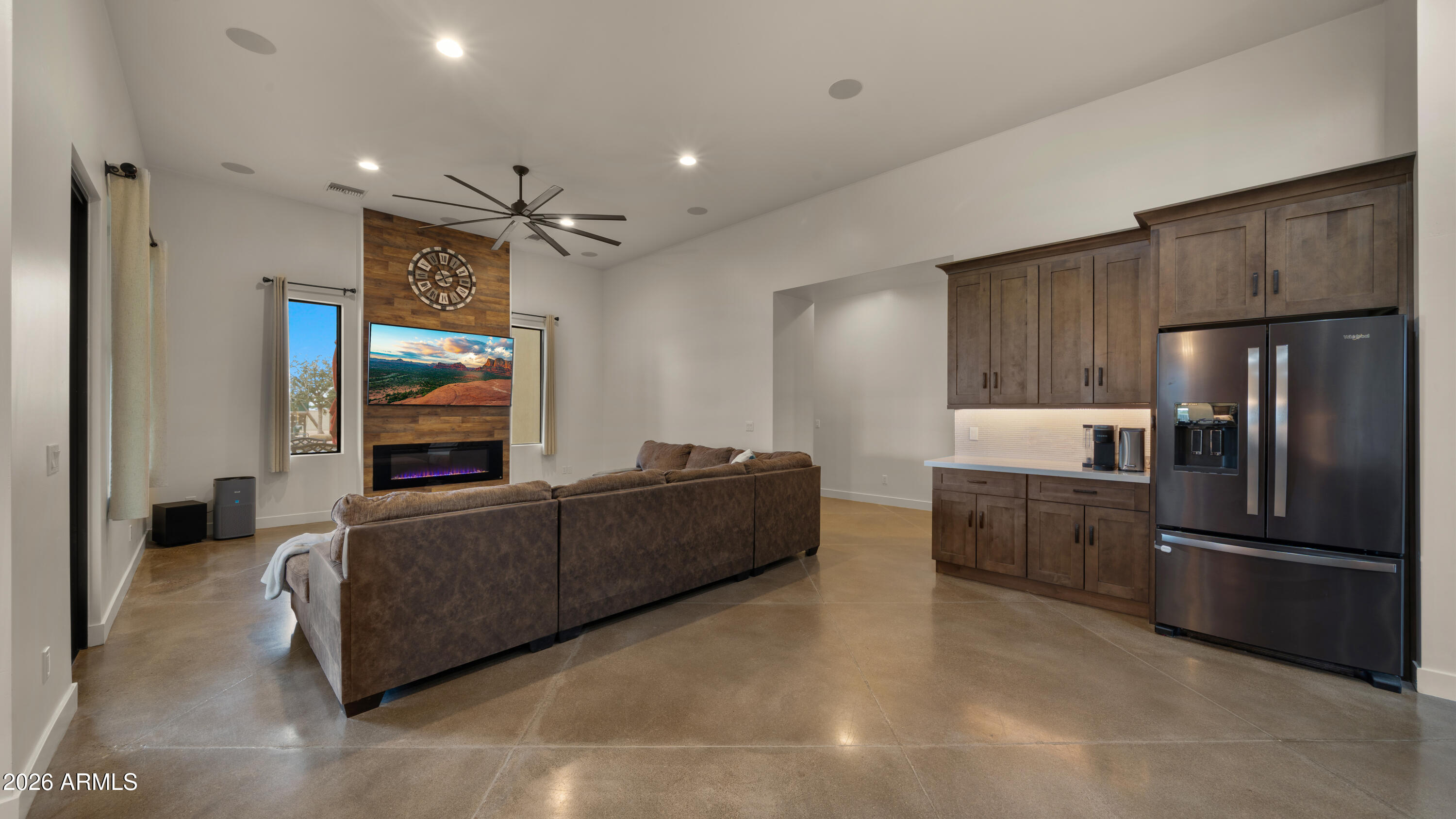 QUEEN CREEK EQUESTRIAN ESTATES - Residential