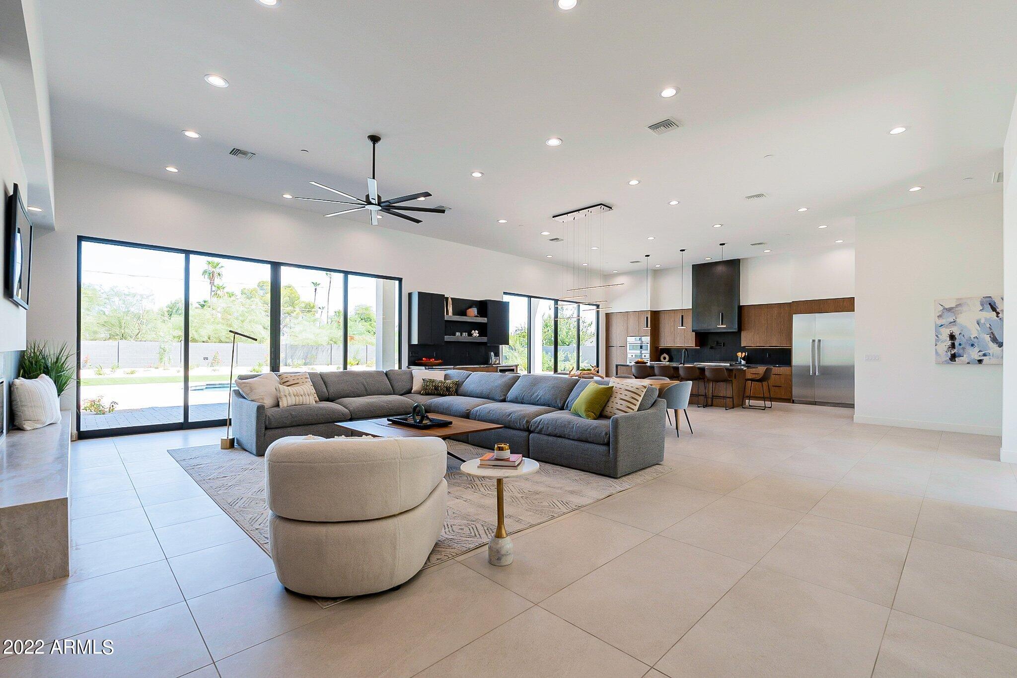 DESERT ESTATES 11 - Residential