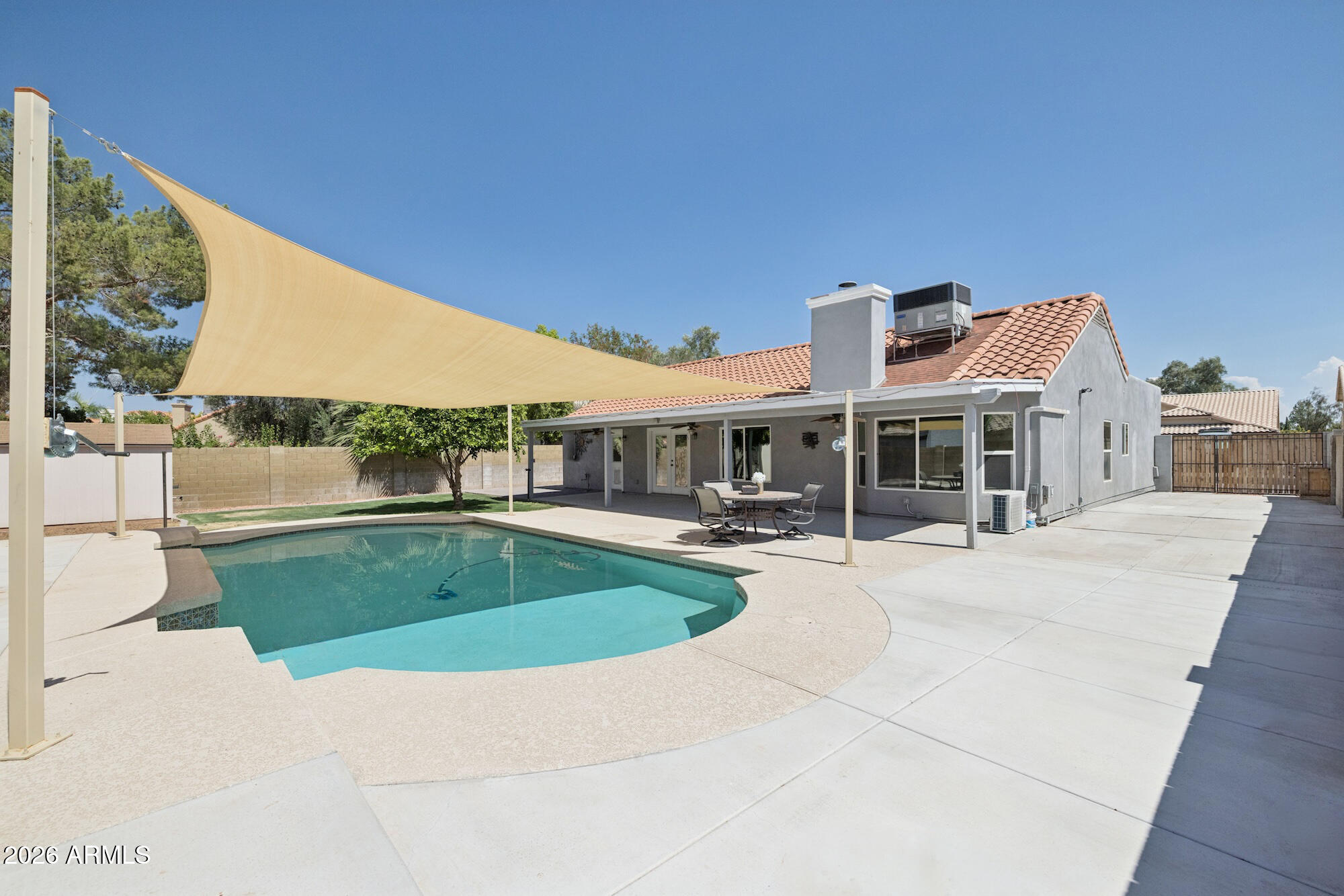 ESTATE LA COLINA UNIT 4 - Residential