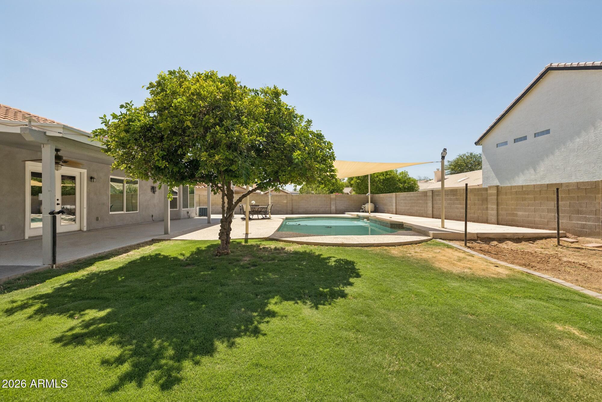 ESTATE LA COLINA UNIT 4 - Residential