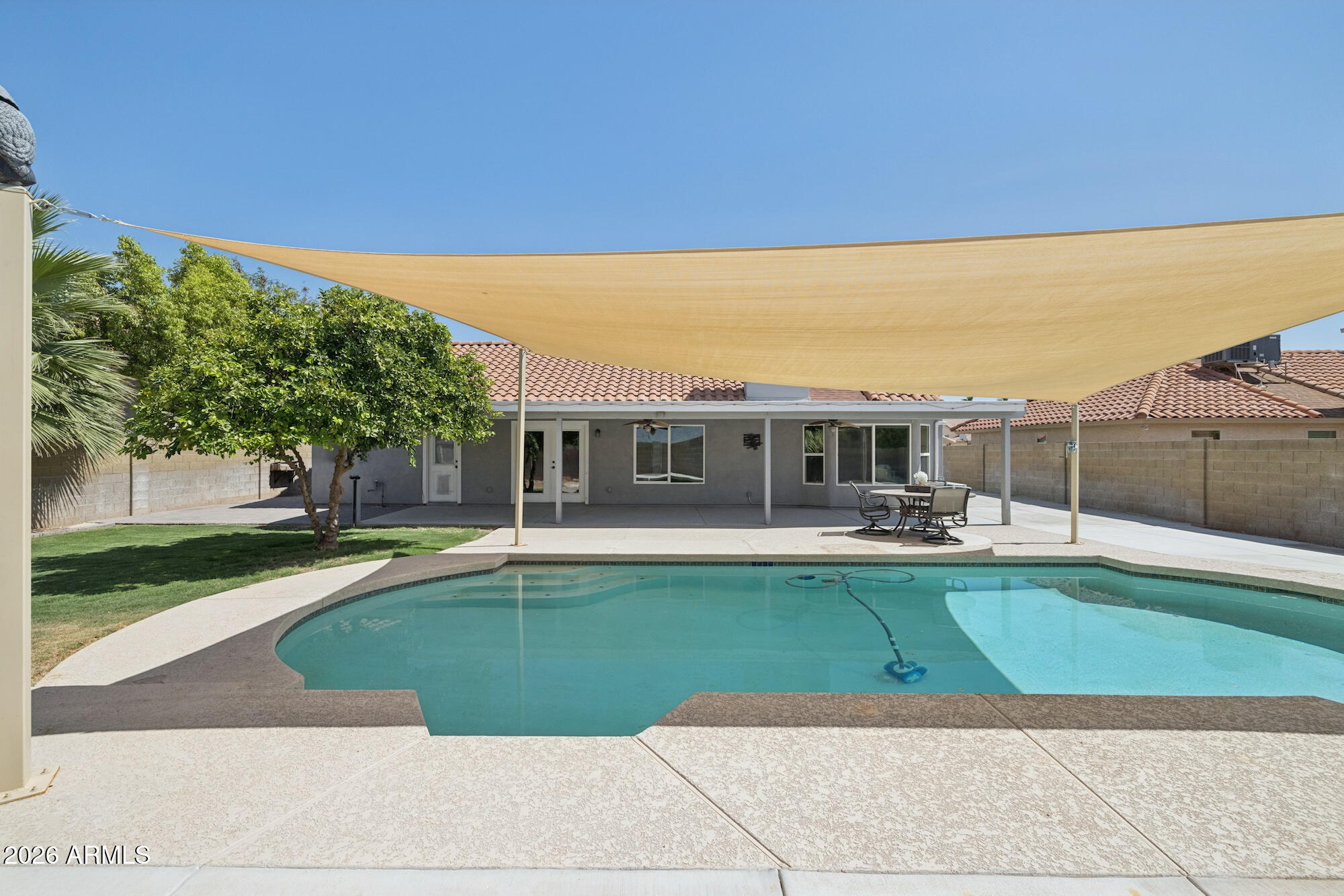 ESTATE LA COLINA UNIT 4 - Residential