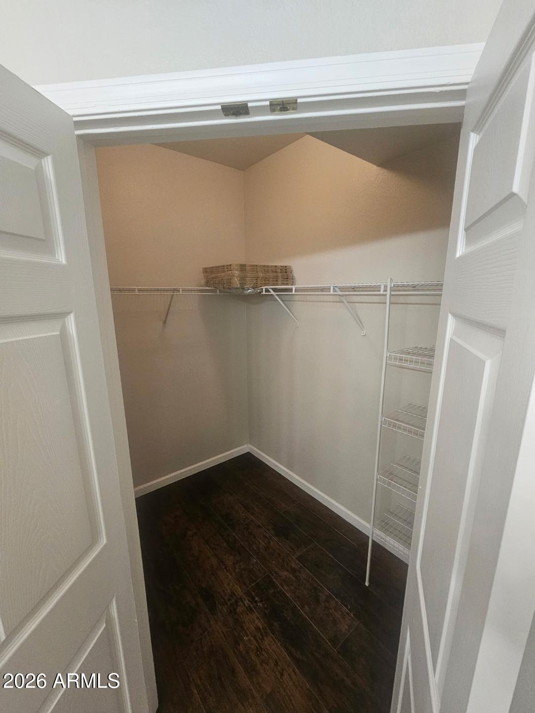 RED ROX CONDOMINIUM - Residential Lease
