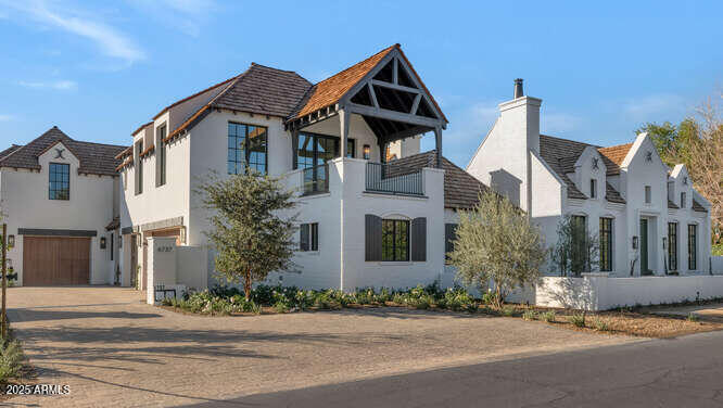 LOMBARDI ESTATES BLK 1 - Residential