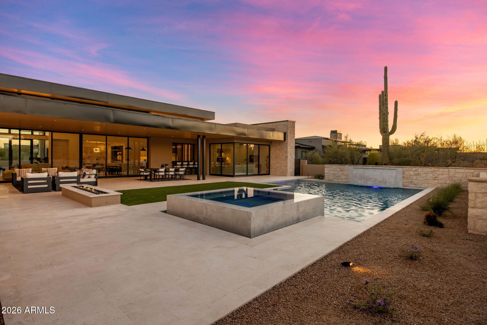 WHISPER ROCK UNIT 1 - Residential