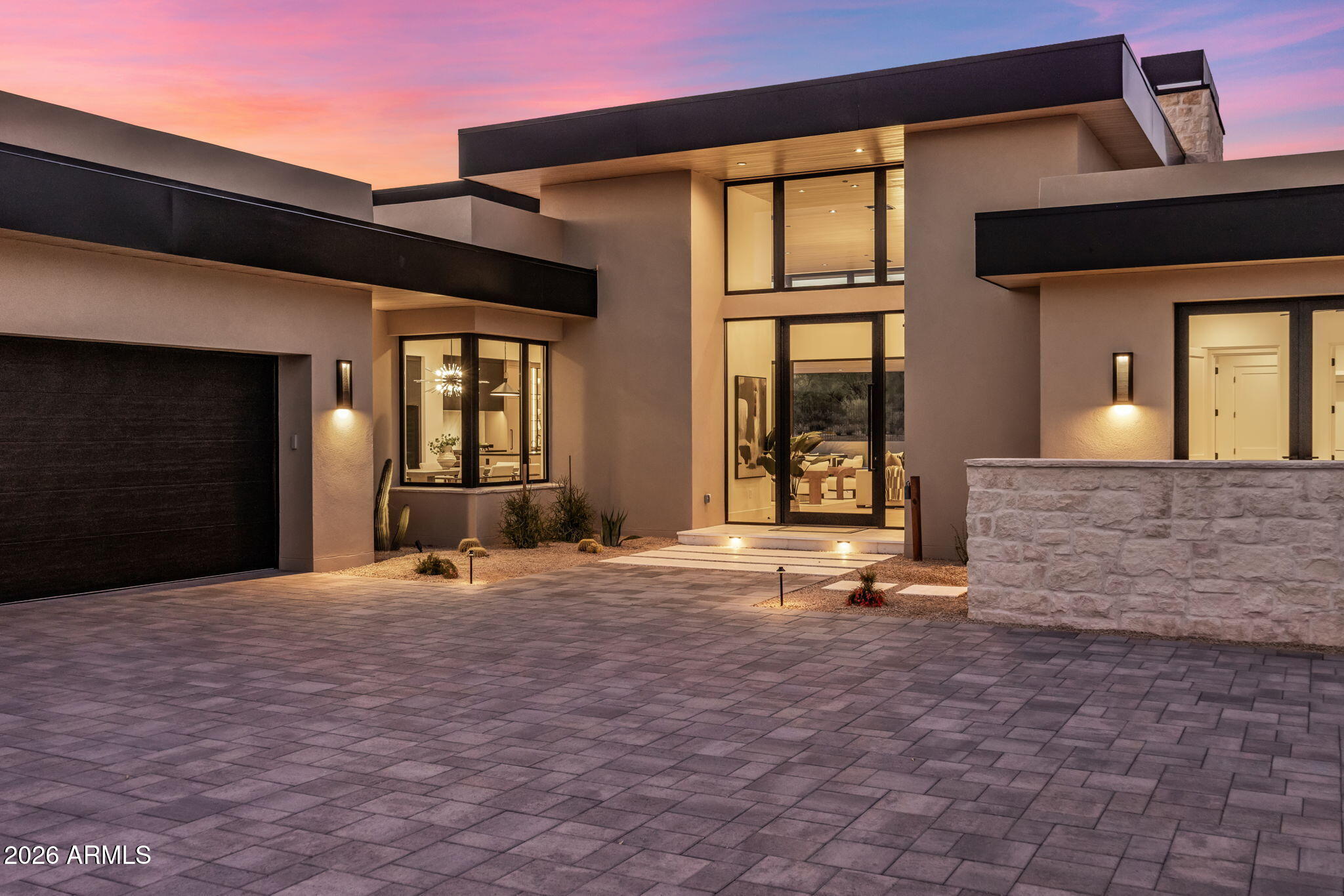 WHISPER ROCK UNIT 1 - Residential