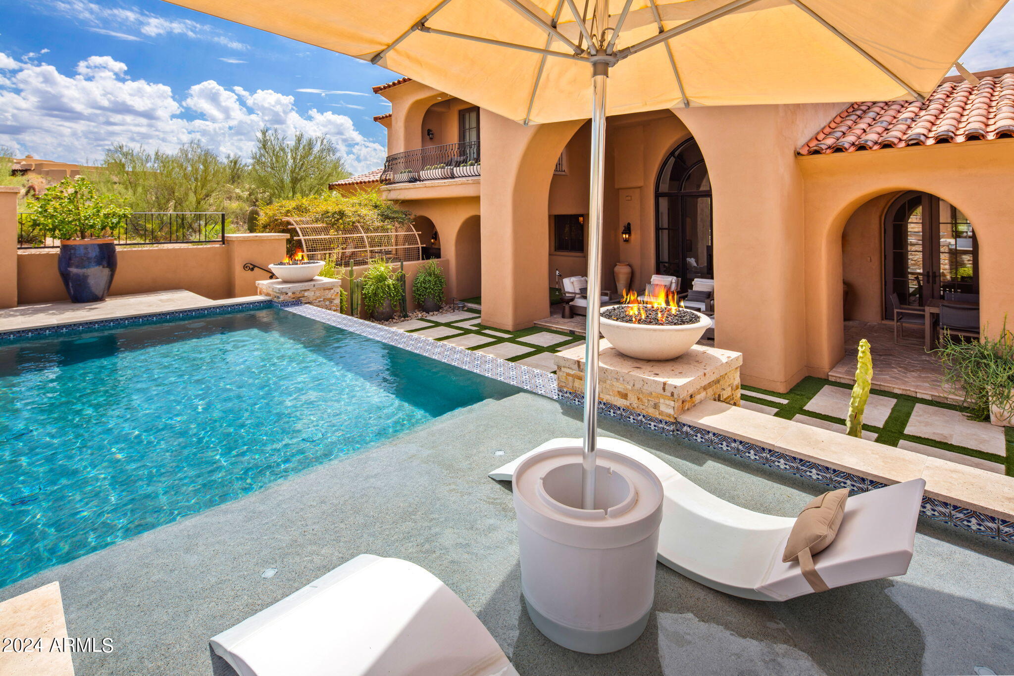 DESERT MOUNTAIN - Residential
