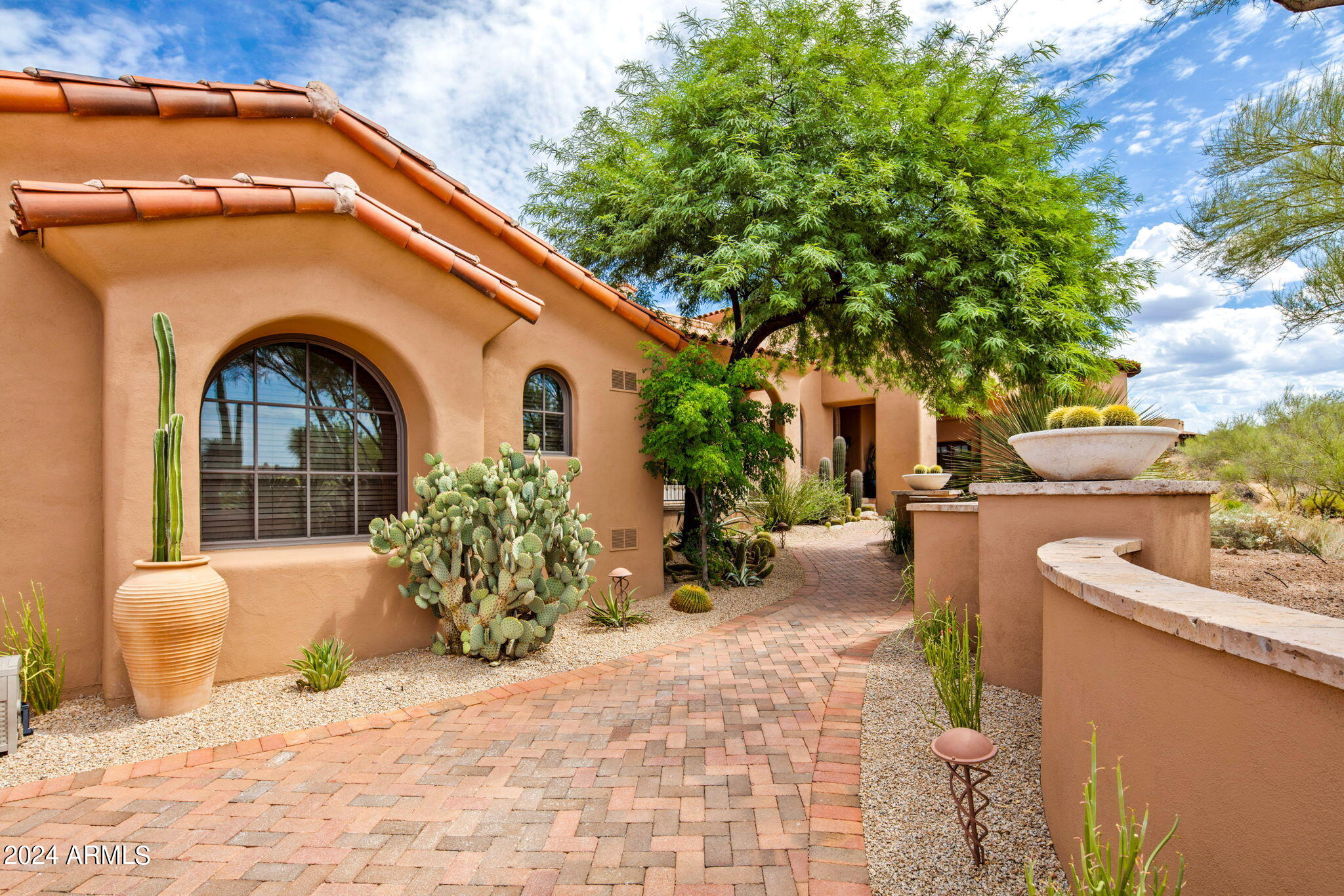 DESERT MOUNTAIN - Residential