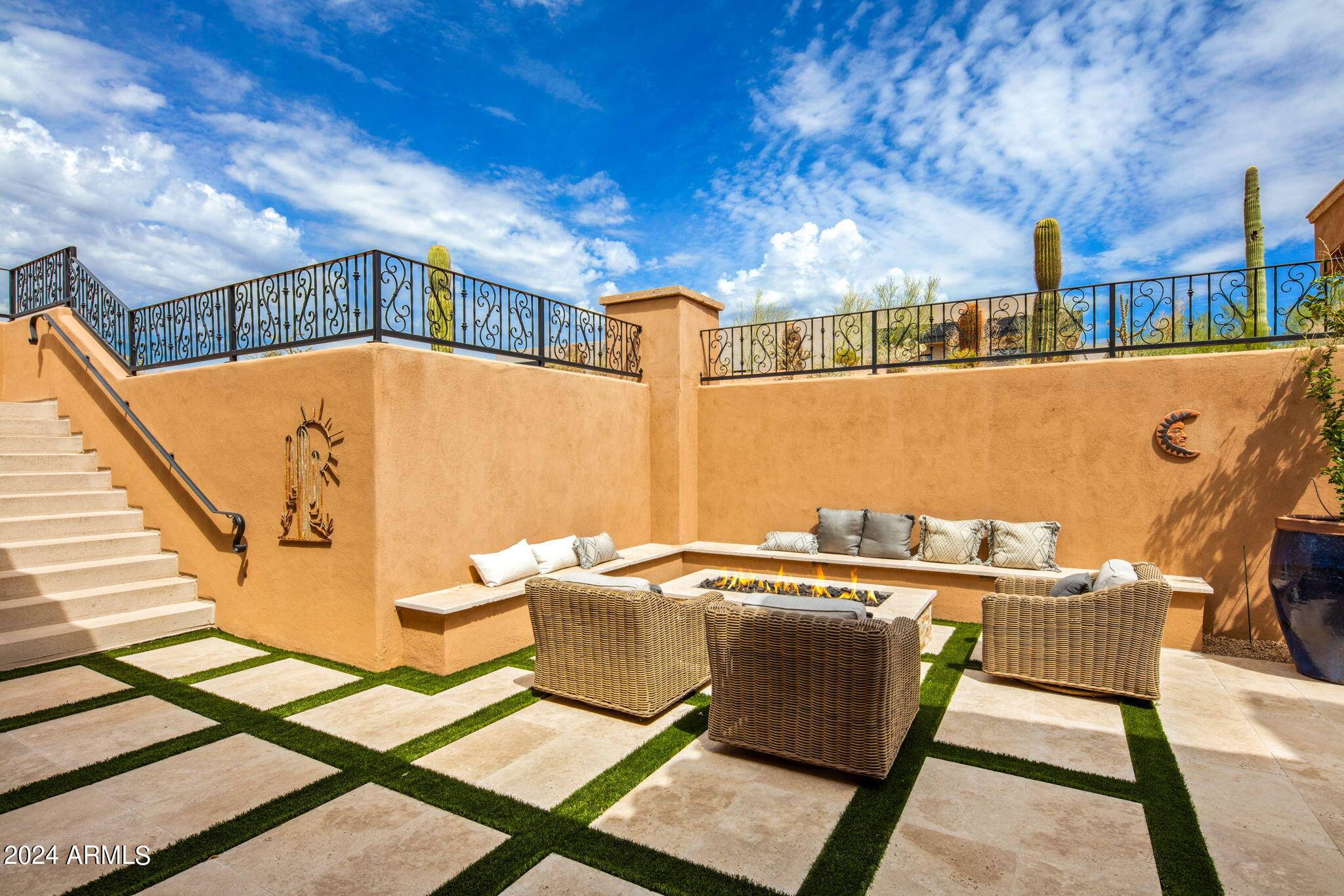 DESERT MOUNTAIN - Residential