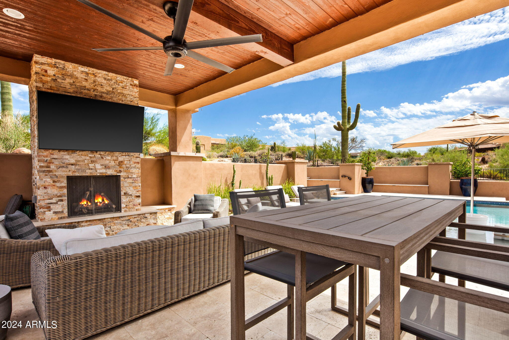 DESERT MOUNTAIN - Residential