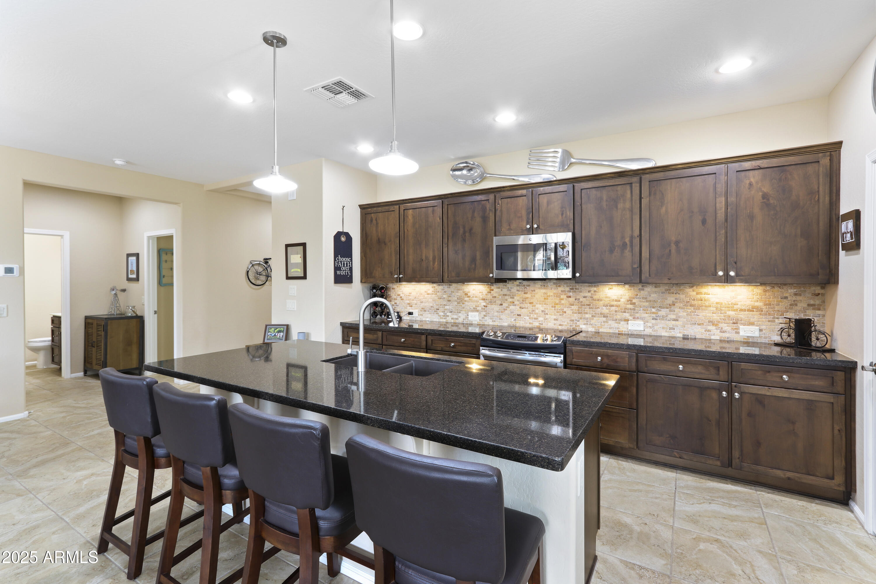 ROBSON RANCH - Residential