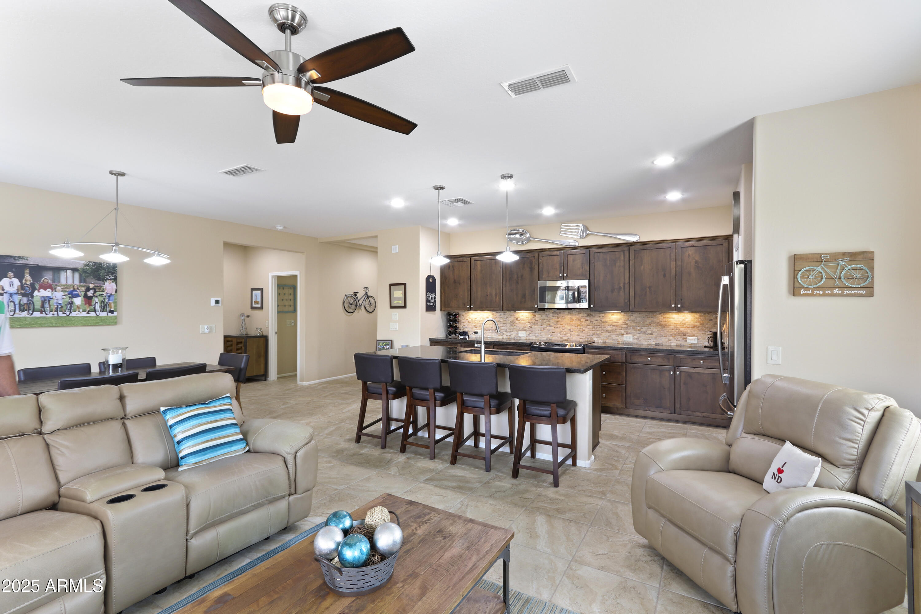 ROBSON RANCH - Residential