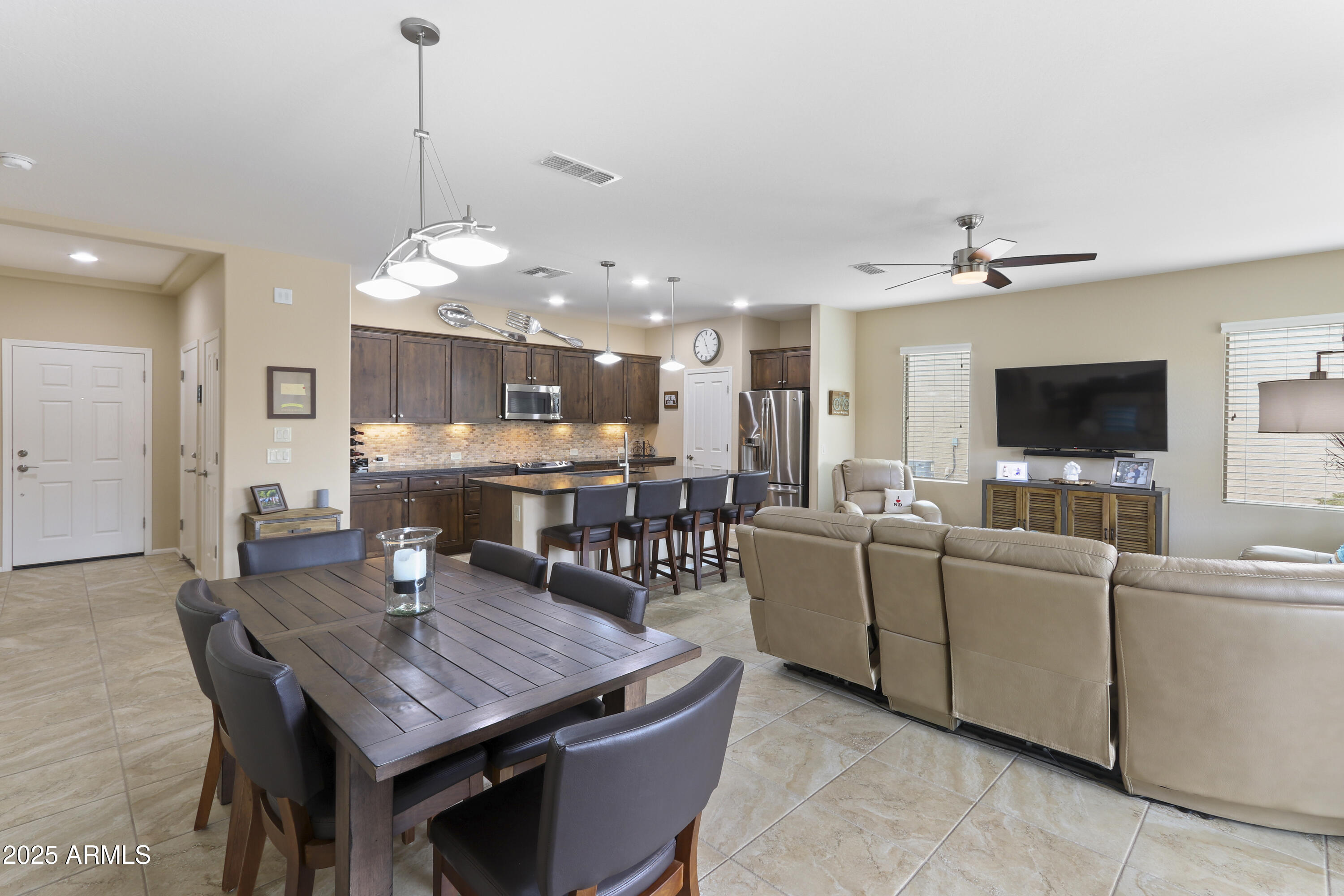 ROBSON RANCH - Residential