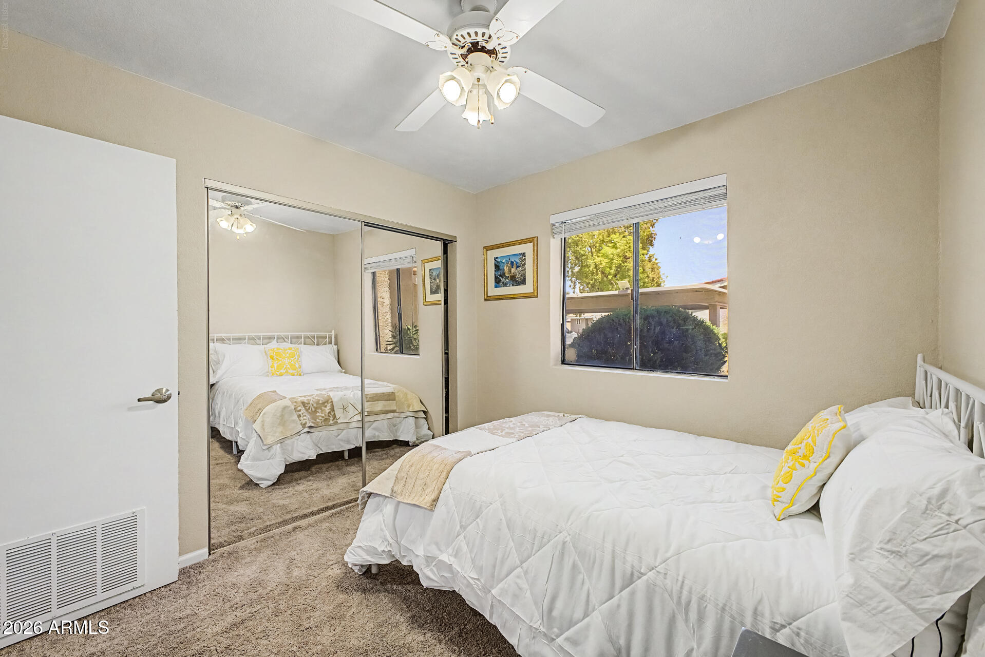 MEADOWBROOK VILLAGE AMD - Residential