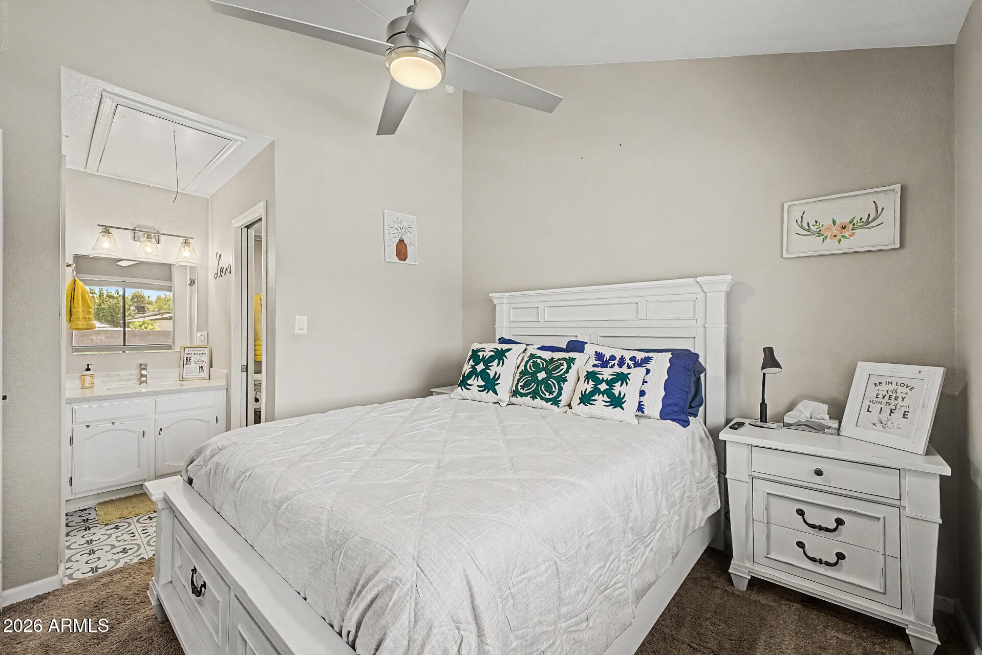 MEADOWBROOK VILLAGE AMD - Residential