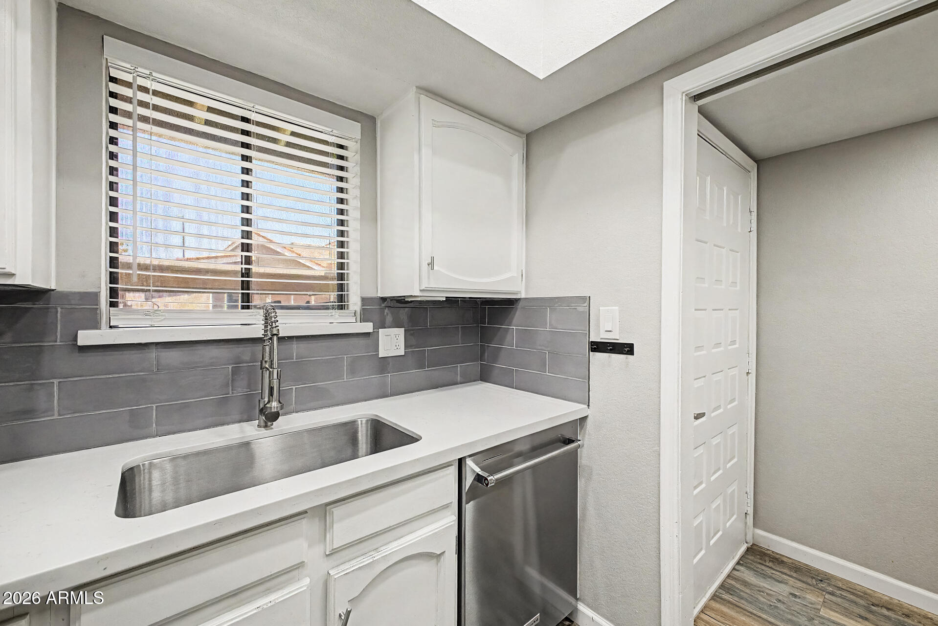 MEADOWBROOK VILLAGE AMD - Residential