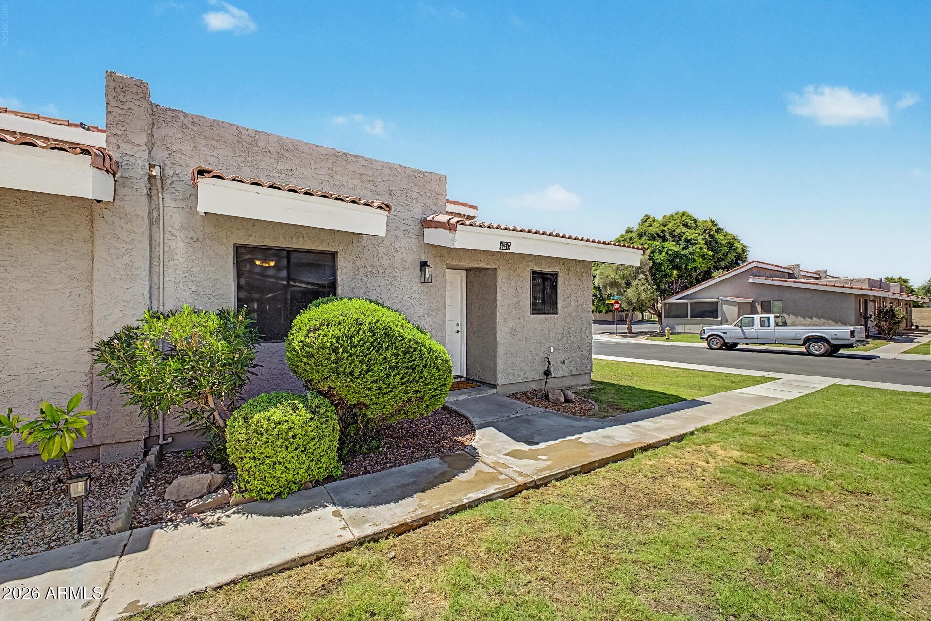 MEADOWBROOK VILLAGE AMD - Residential