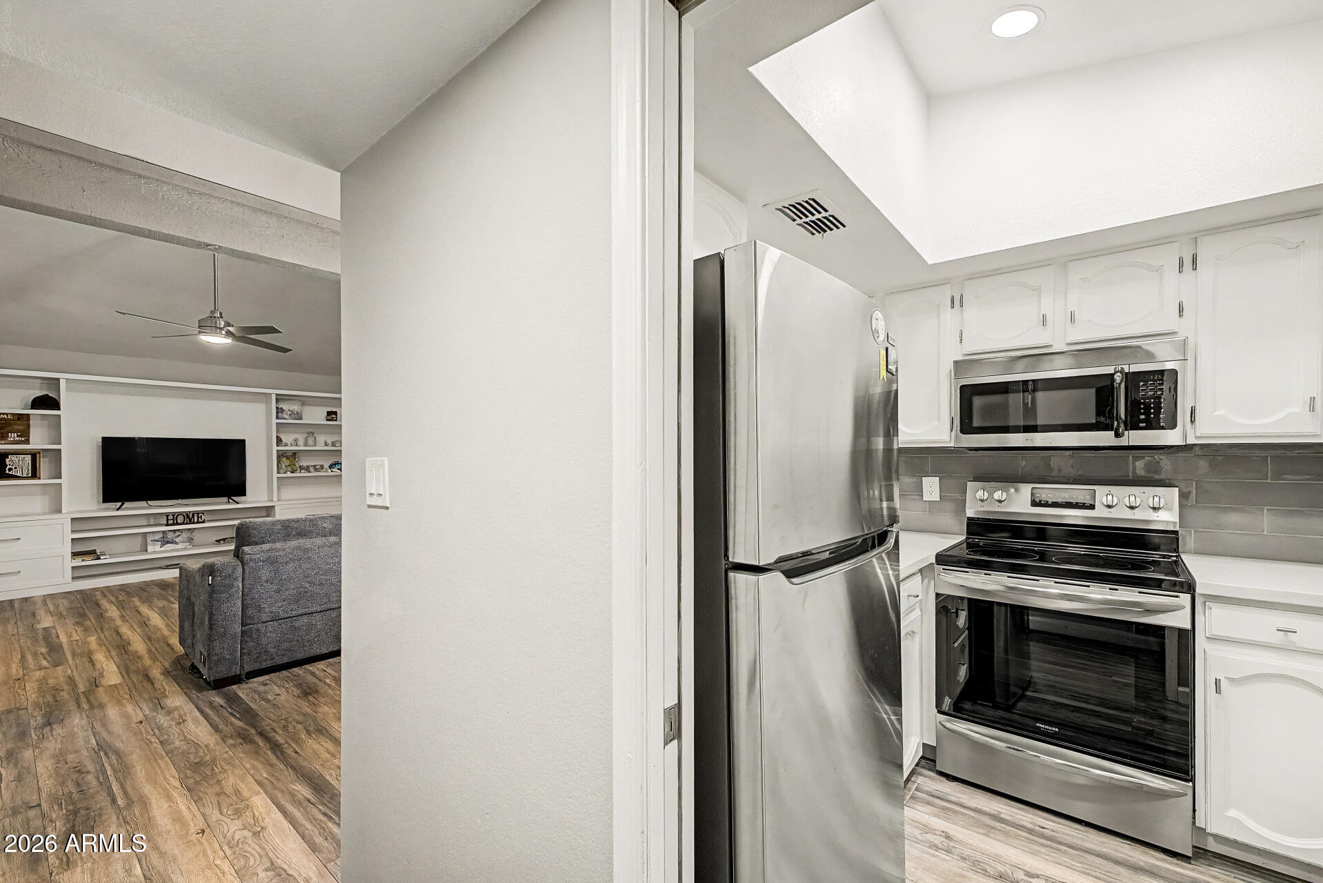 MEADOWBROOK VILLAGE AMD - Residential