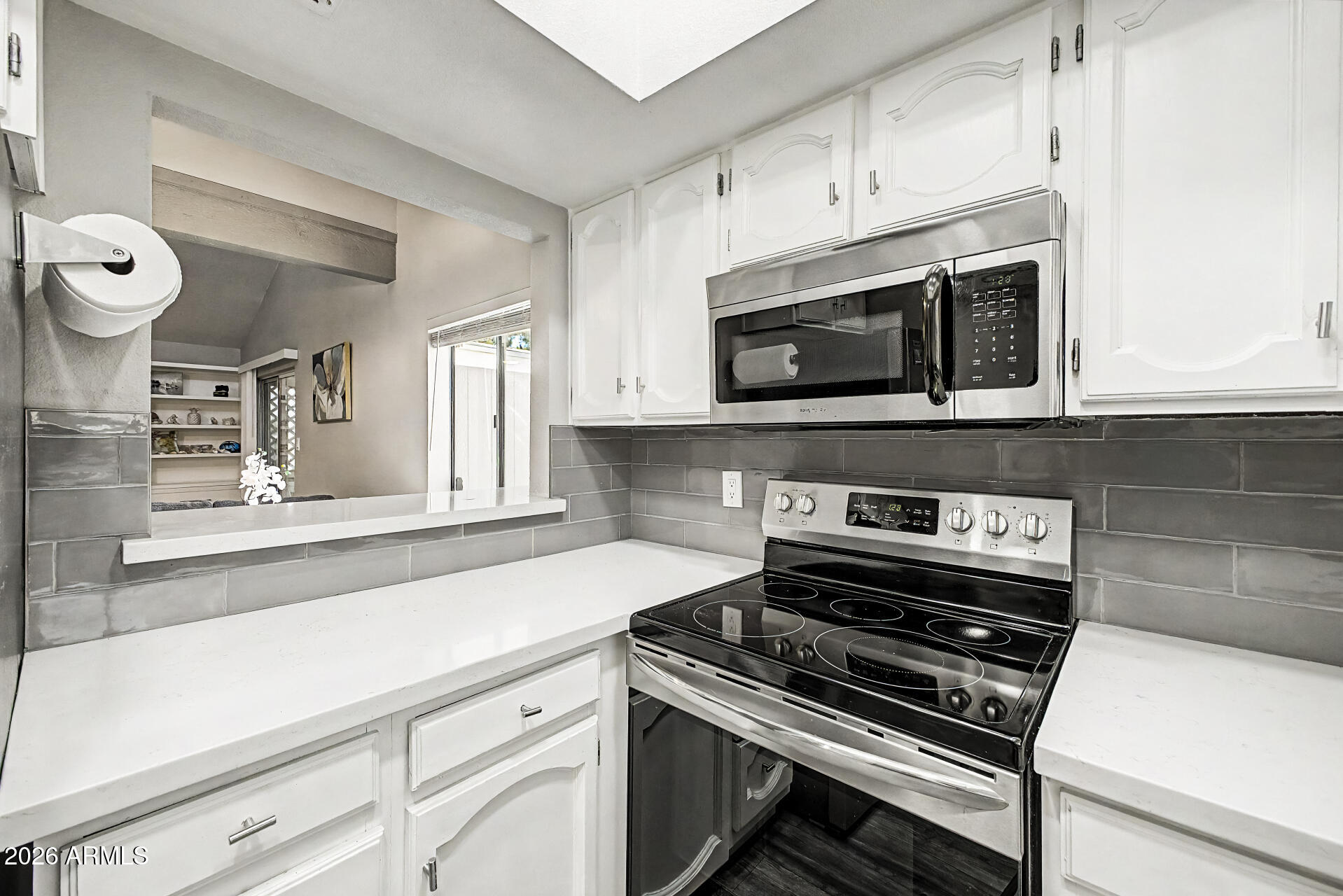 MEADOWBROOK VILLAGE AMD - Residential