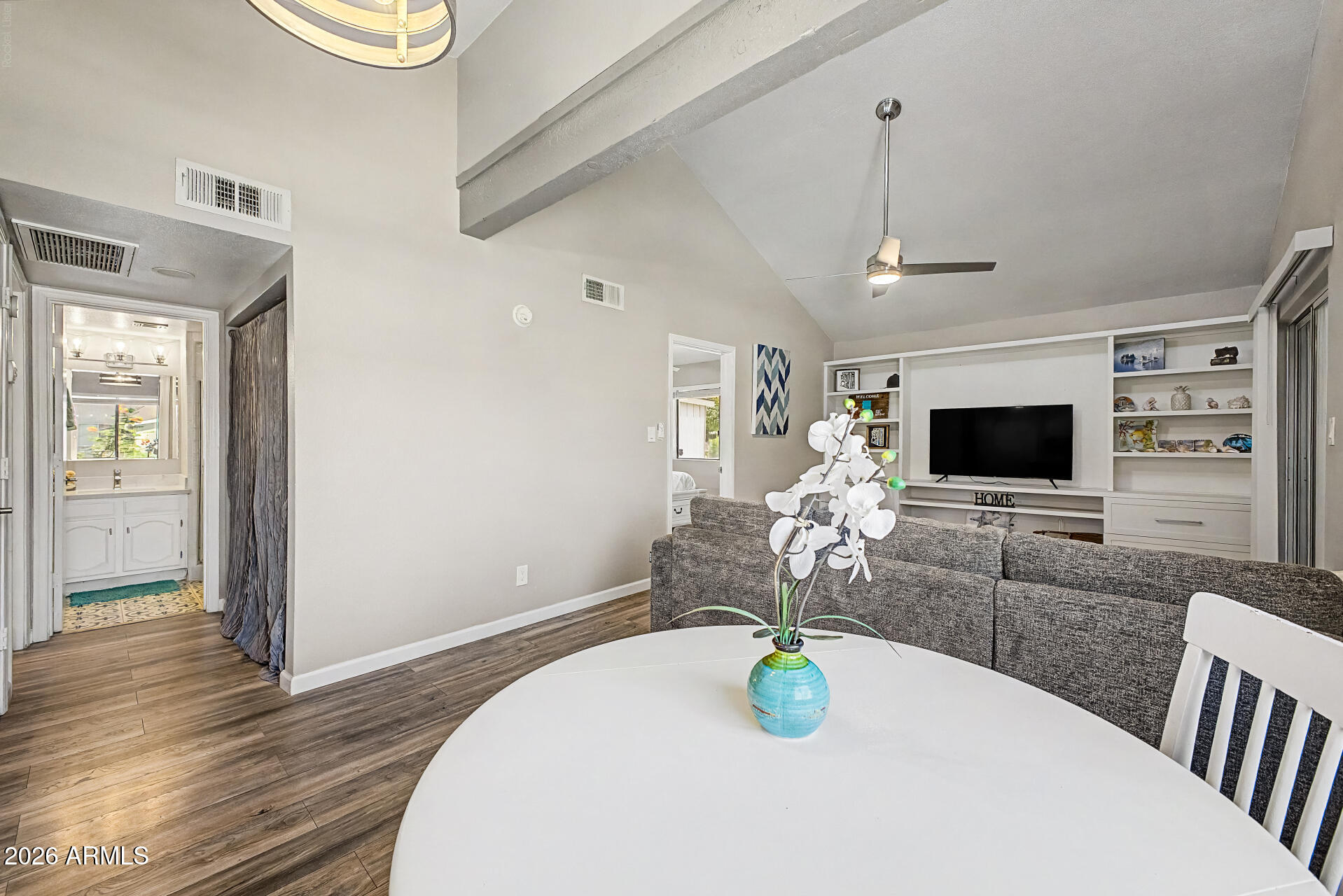 MEADOWBROOK VILLAGE AMD - Residential