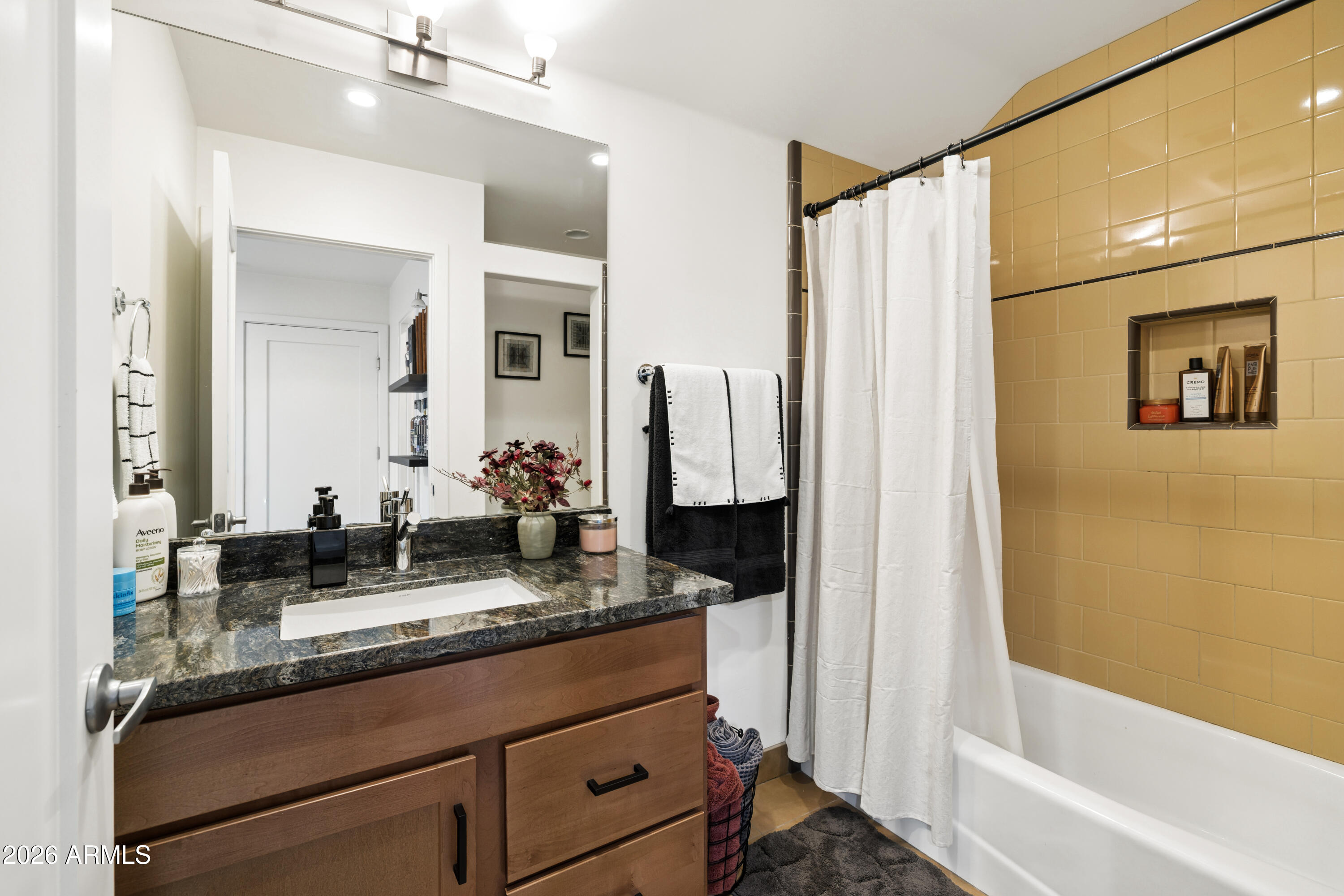 5TH STREET WEST - Residential