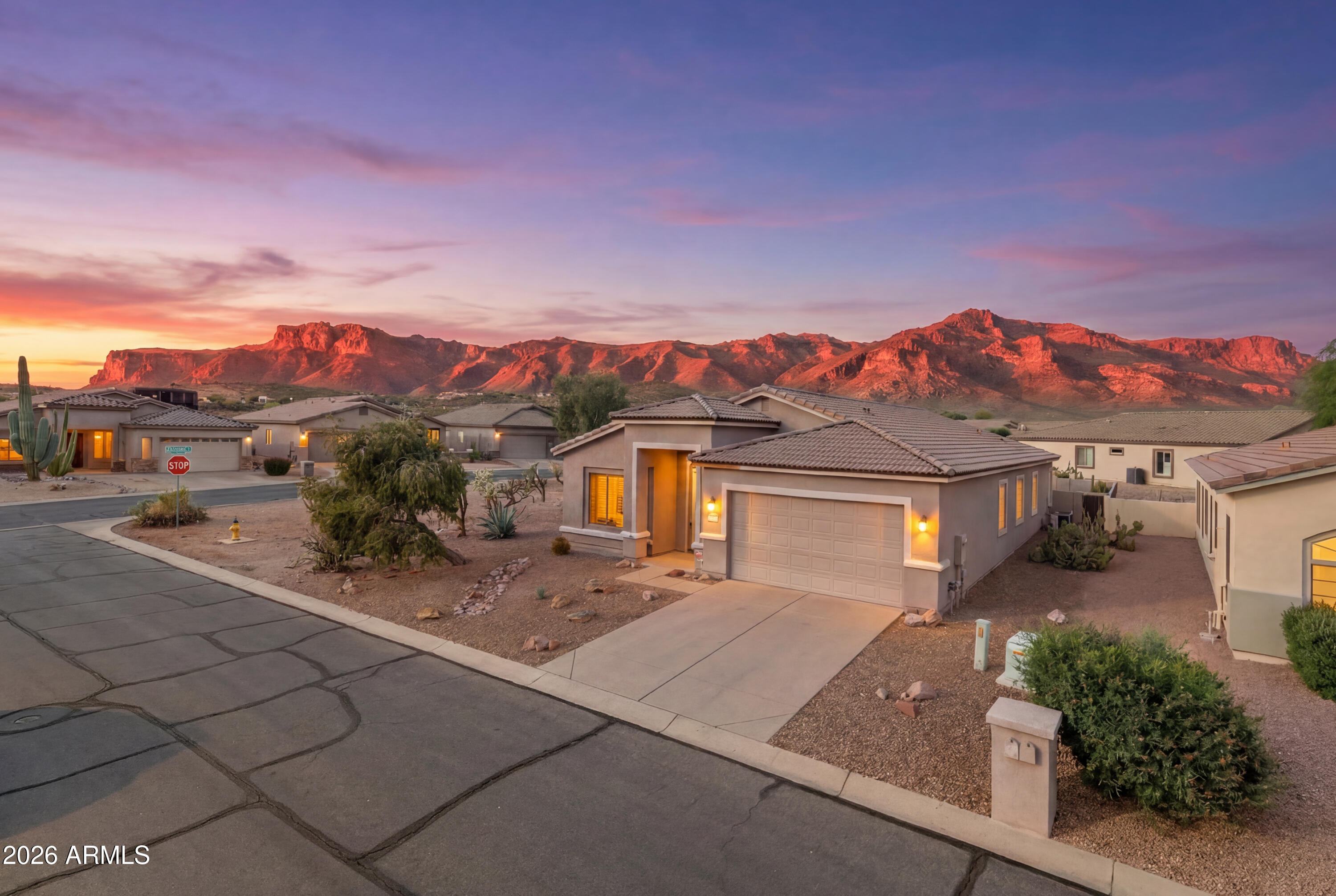 GOLD CANYON EAST - Residential