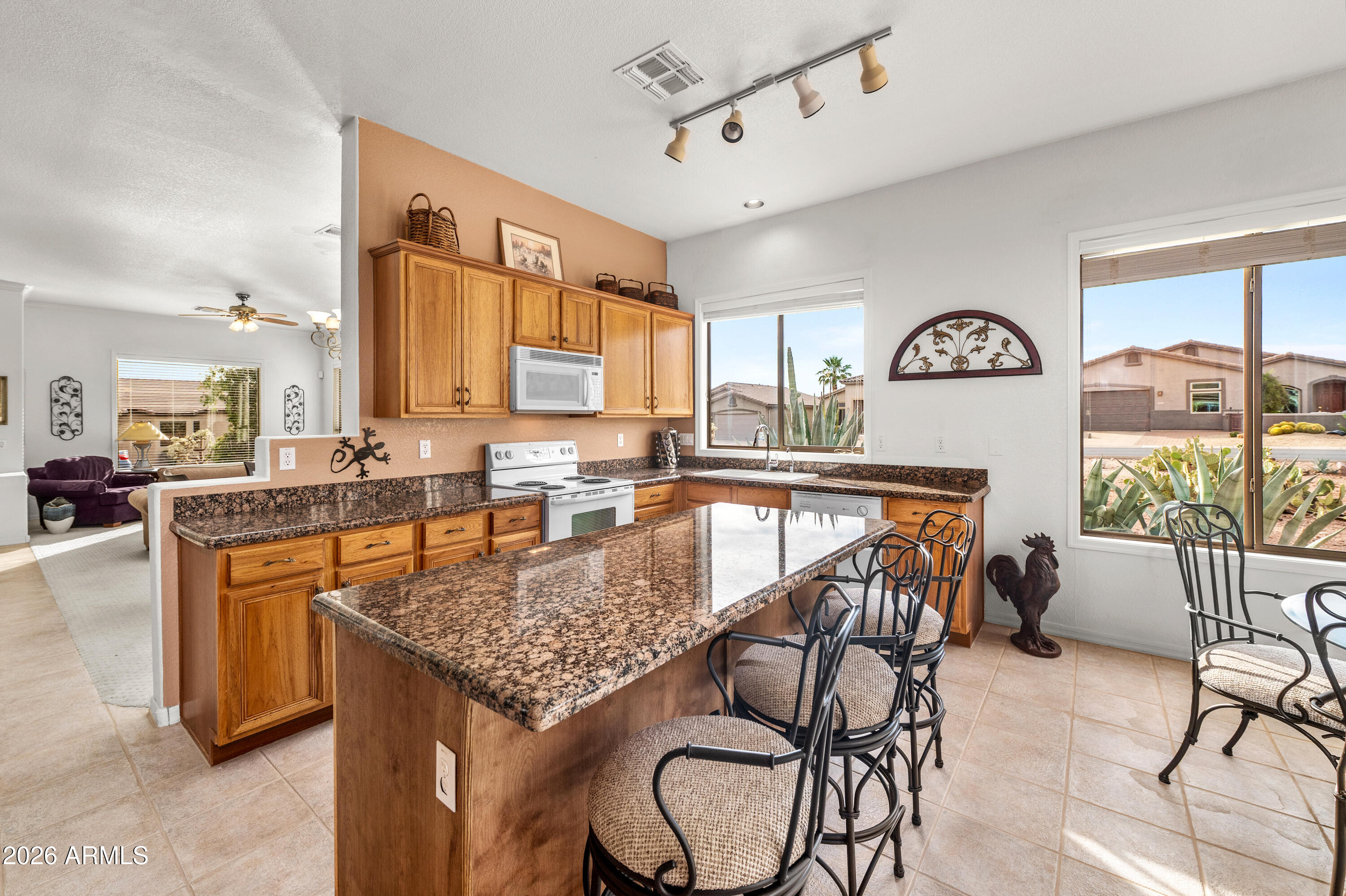 GOLD CANYON EAST - Residential