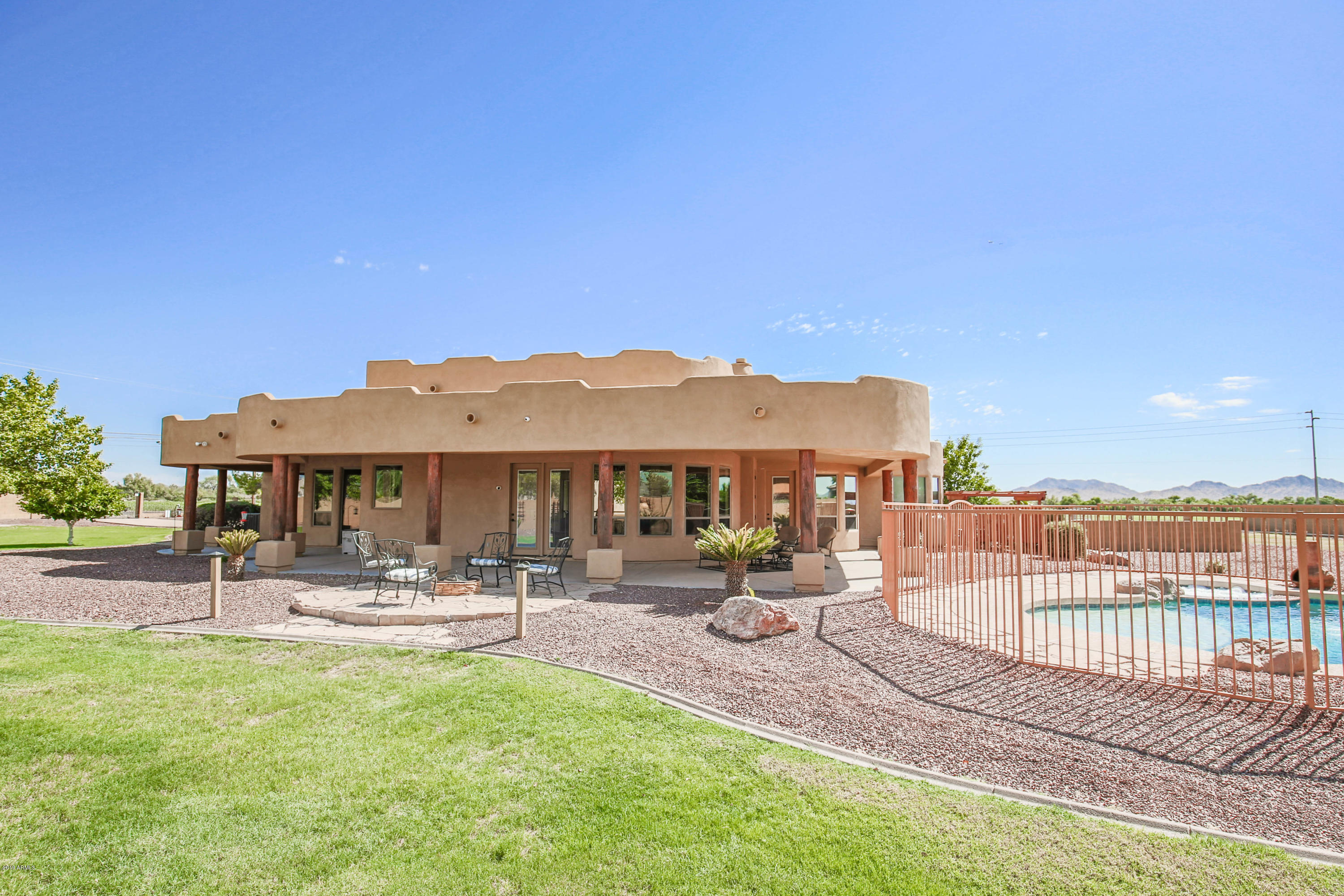 METES AND BOUNDS - Residential