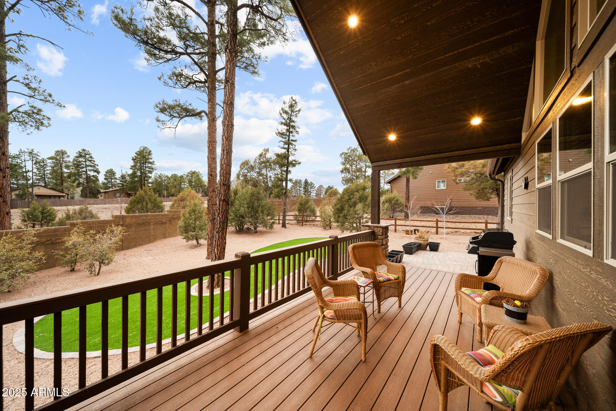 THE RETREAT AT BISON CROSSING - Residential