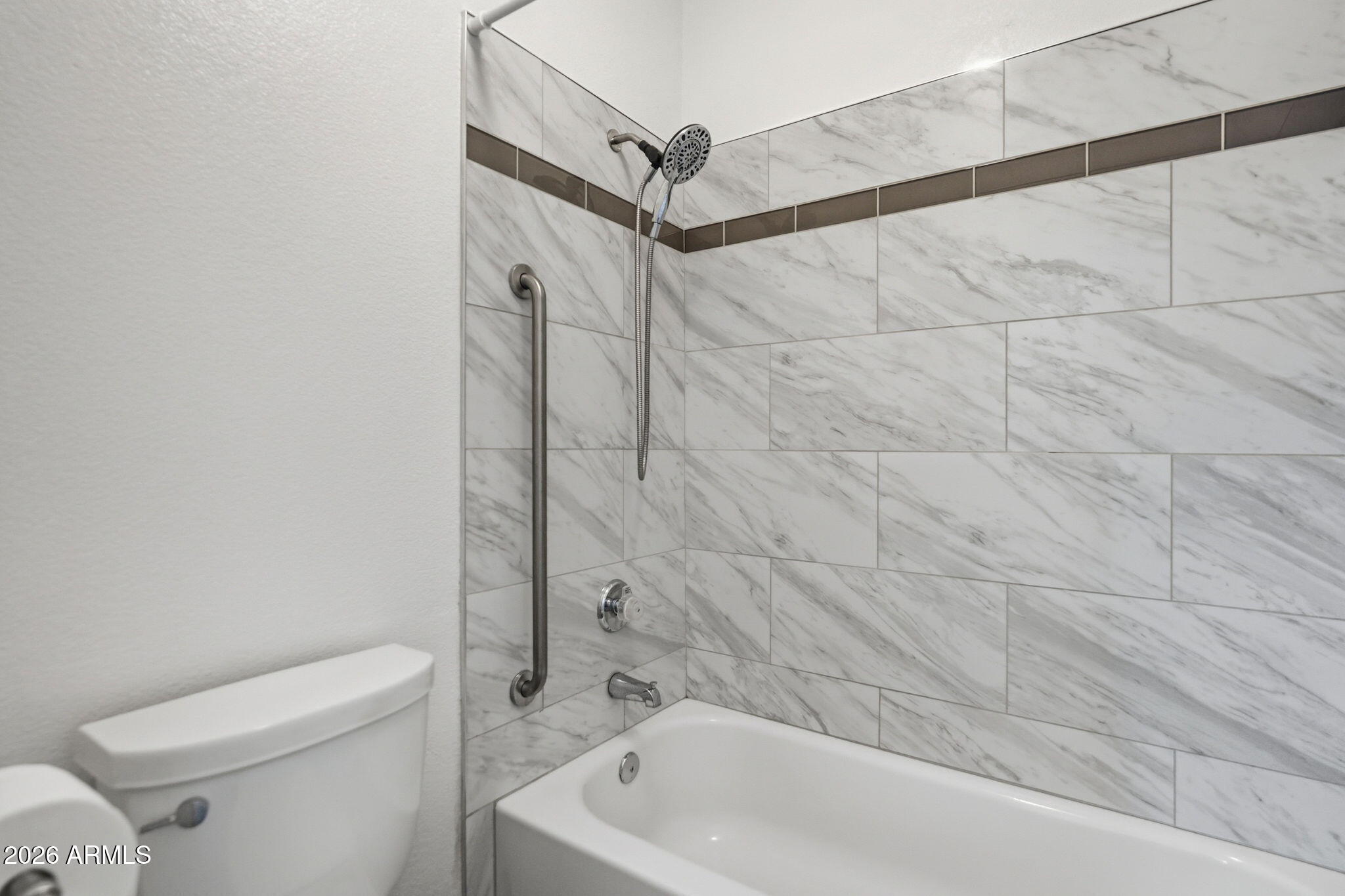 LAKESHORE AT ANDERSEN SPRINGS CONDOMINIUM - Residential