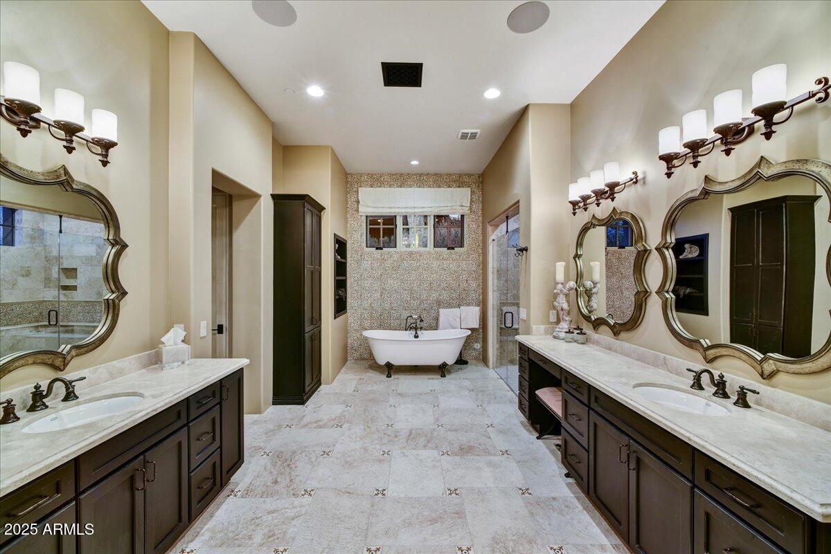 Mirabel Club - Residential