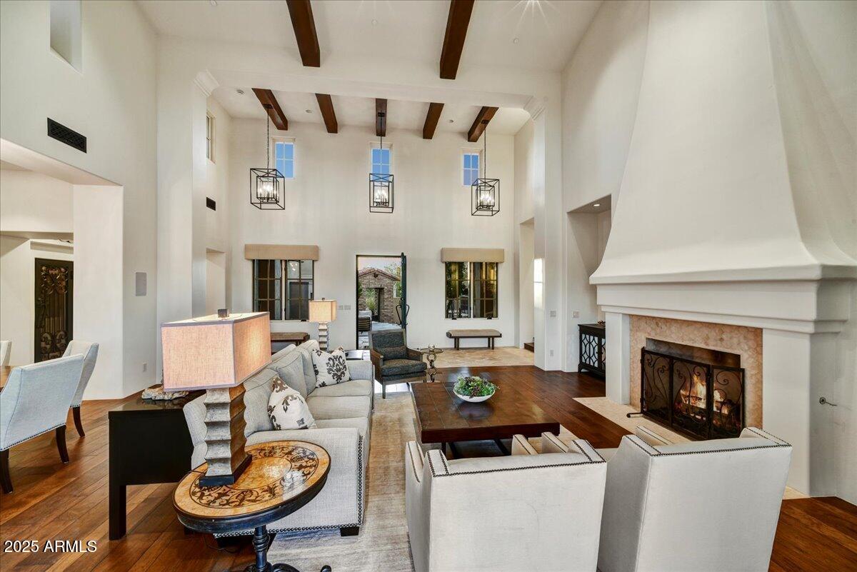 Mirabel Club - Residential