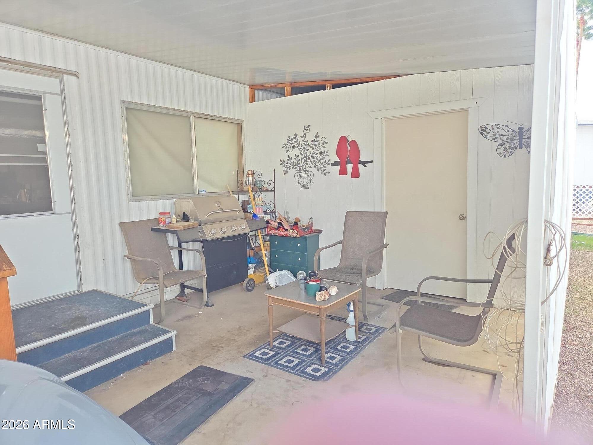 MESA MOBILE ESTATES - Residential