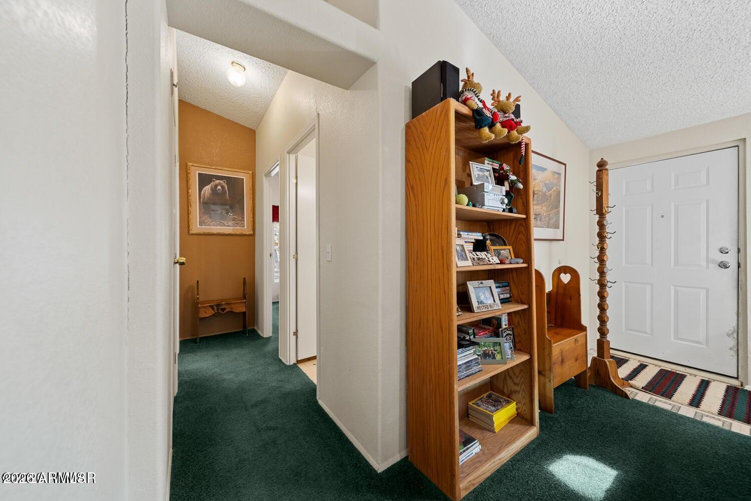 SPORTSMANS RETREAT - Residential