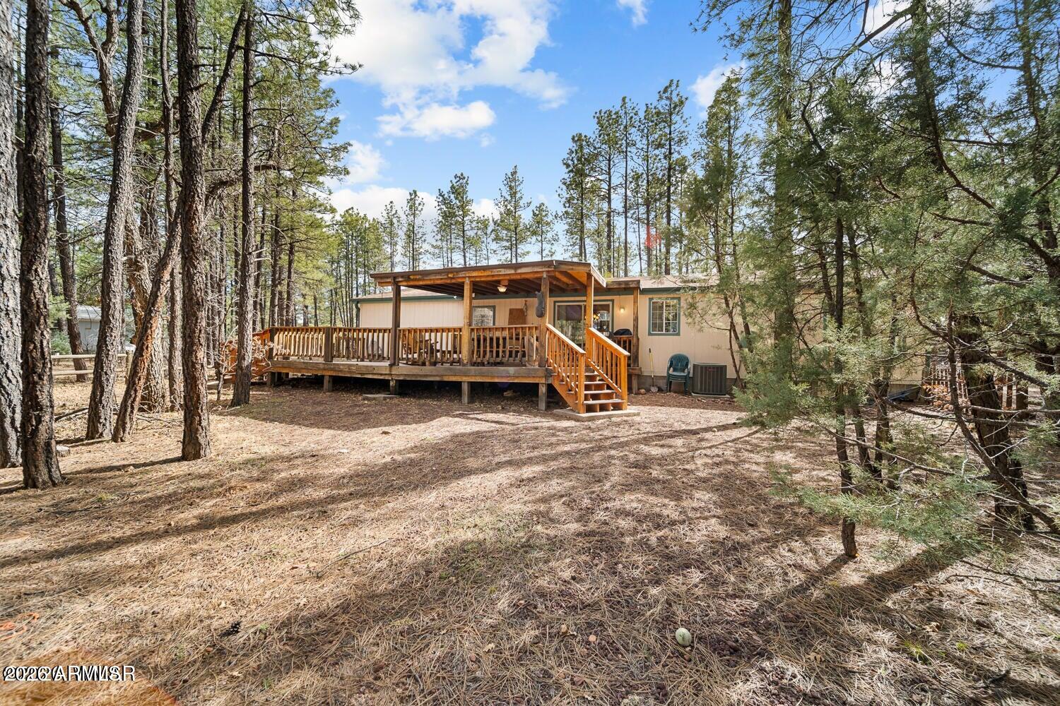 SPORTSMANS RETREAT - Residential