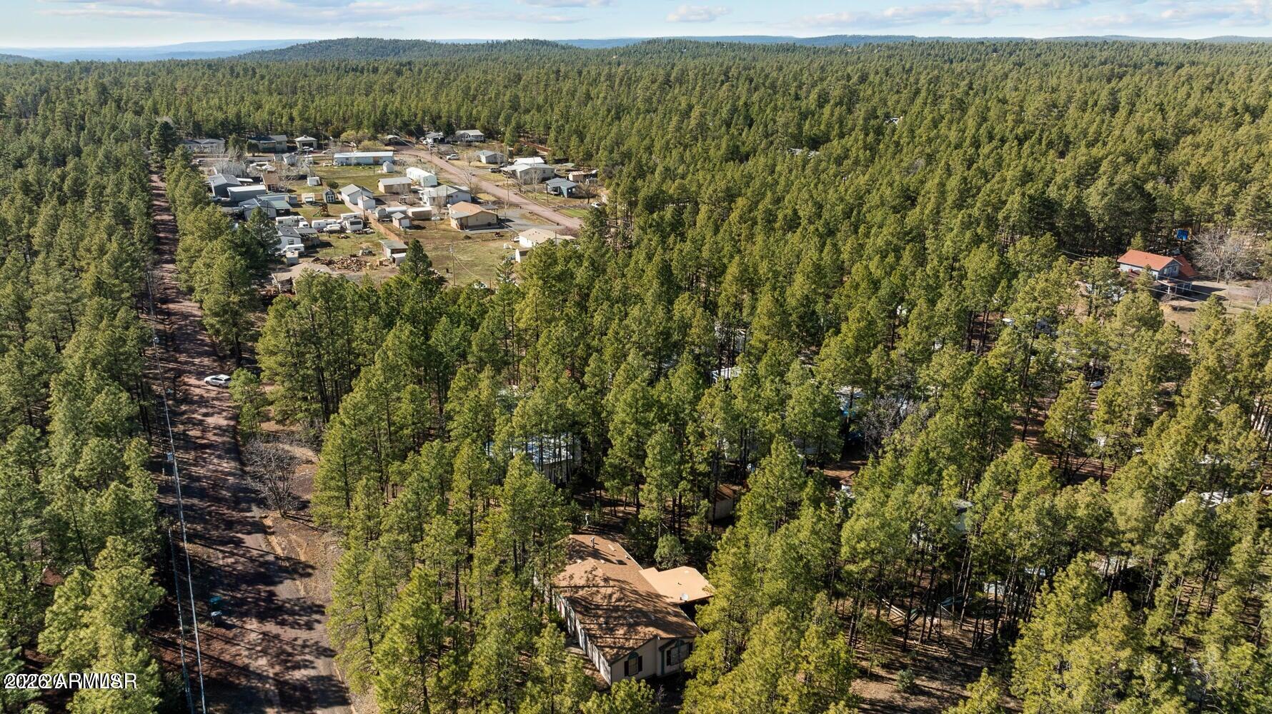 SPORTSMANS RETREAT - Residential