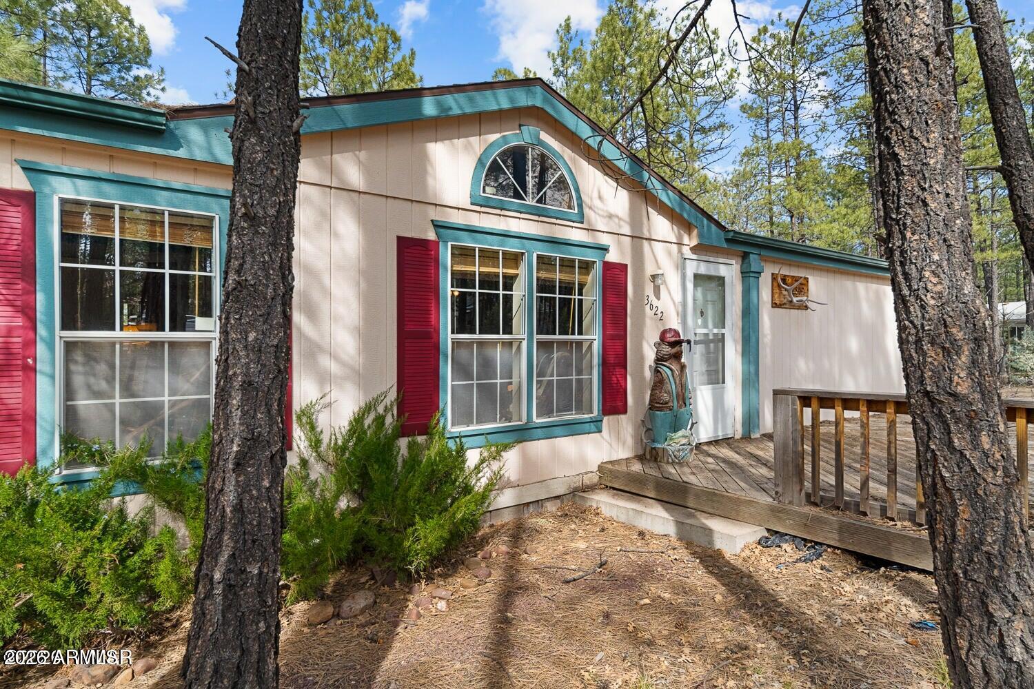 SPORTSMANS RETREAT - Residential