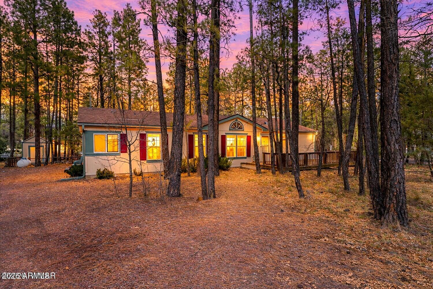 SPORTSMANS RETREAT - Residential