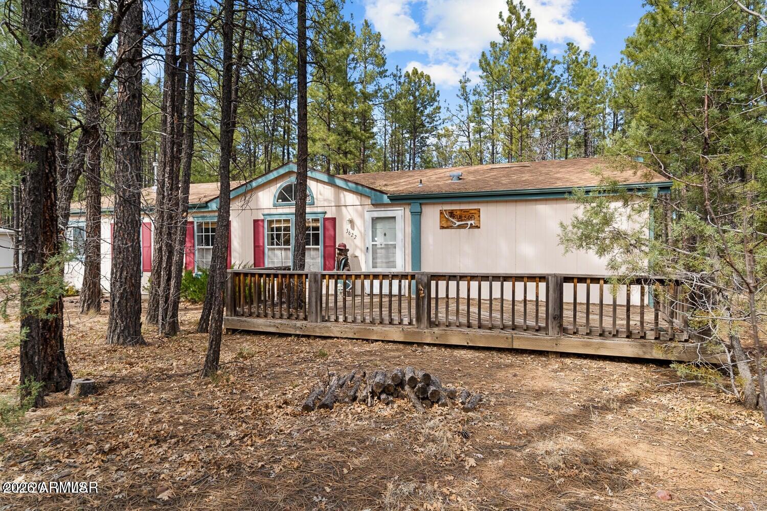 SPORTSMANS RETREAT - Residential