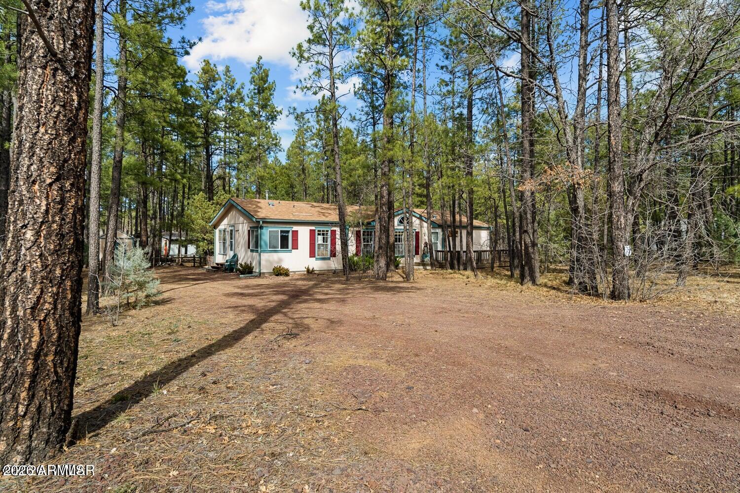 SPORTSMANS RETREAT - Residential