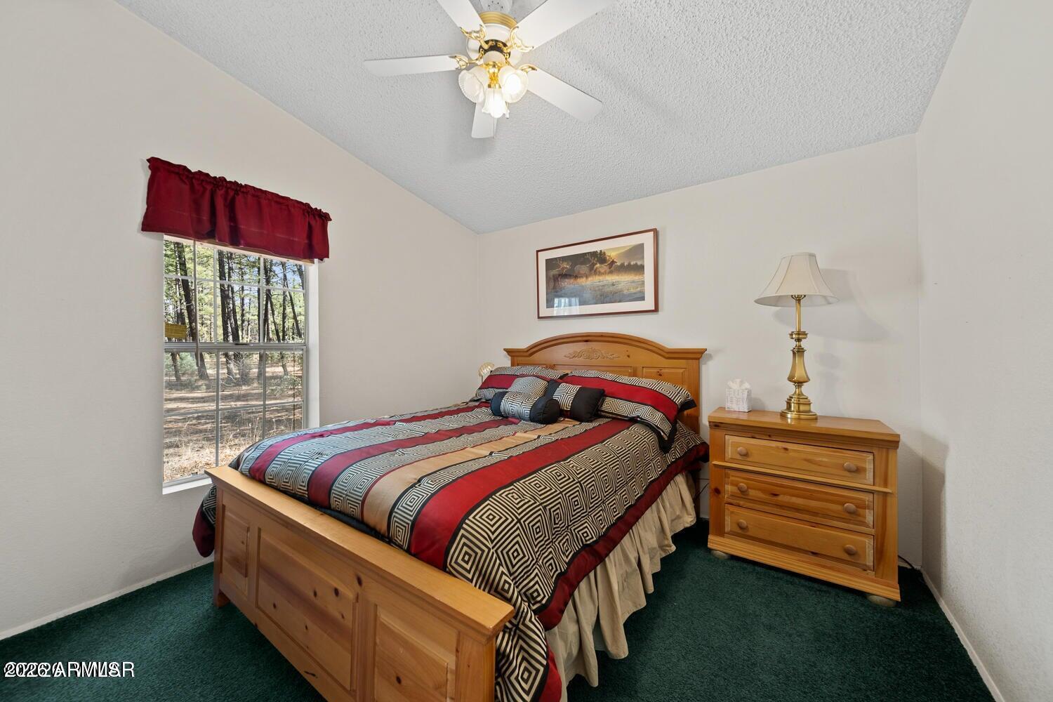 SPORTSMANS RETREAT - Residential