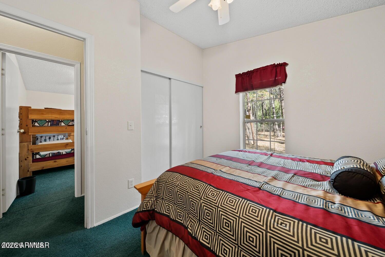 SPORTSMANS RETREAT - Residential