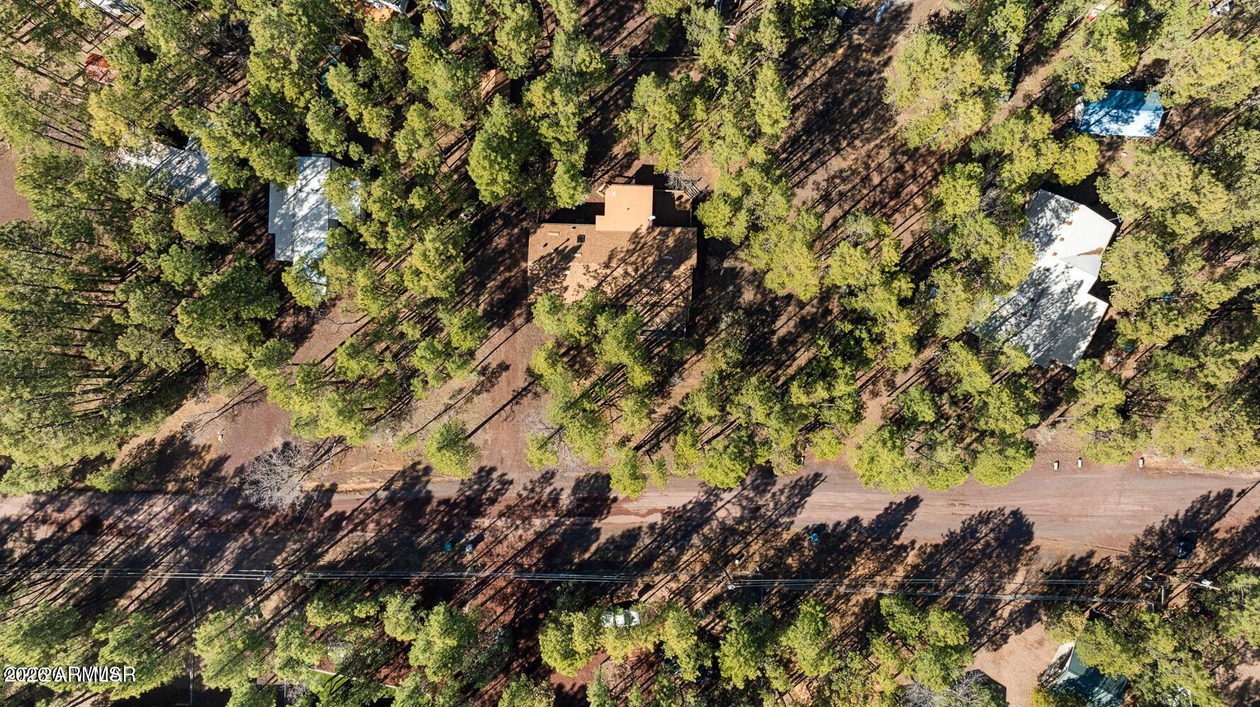 SPORTSMANS RETREAT - Residential