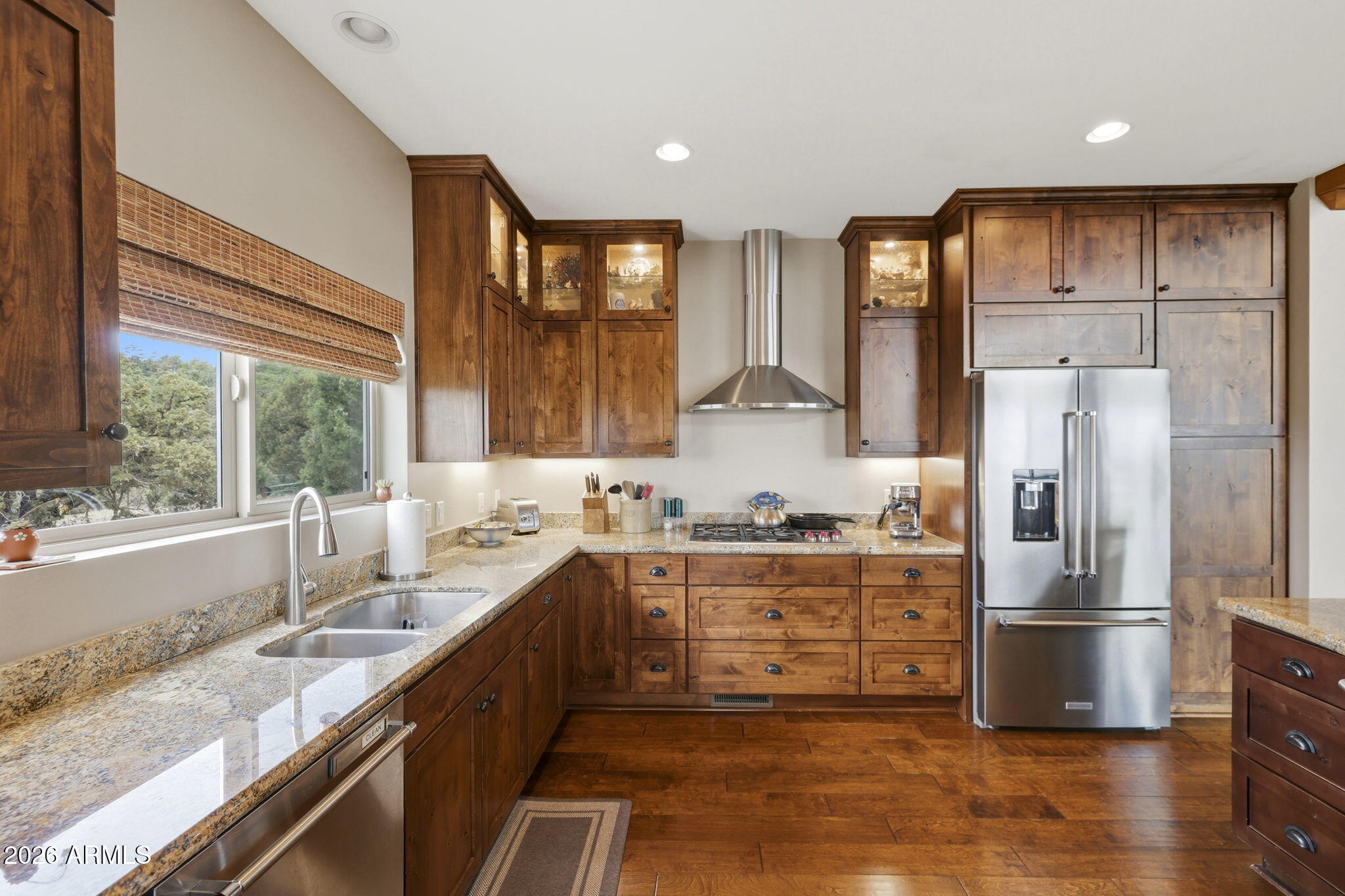 THUMB BUTTE DISTRICT - Residential